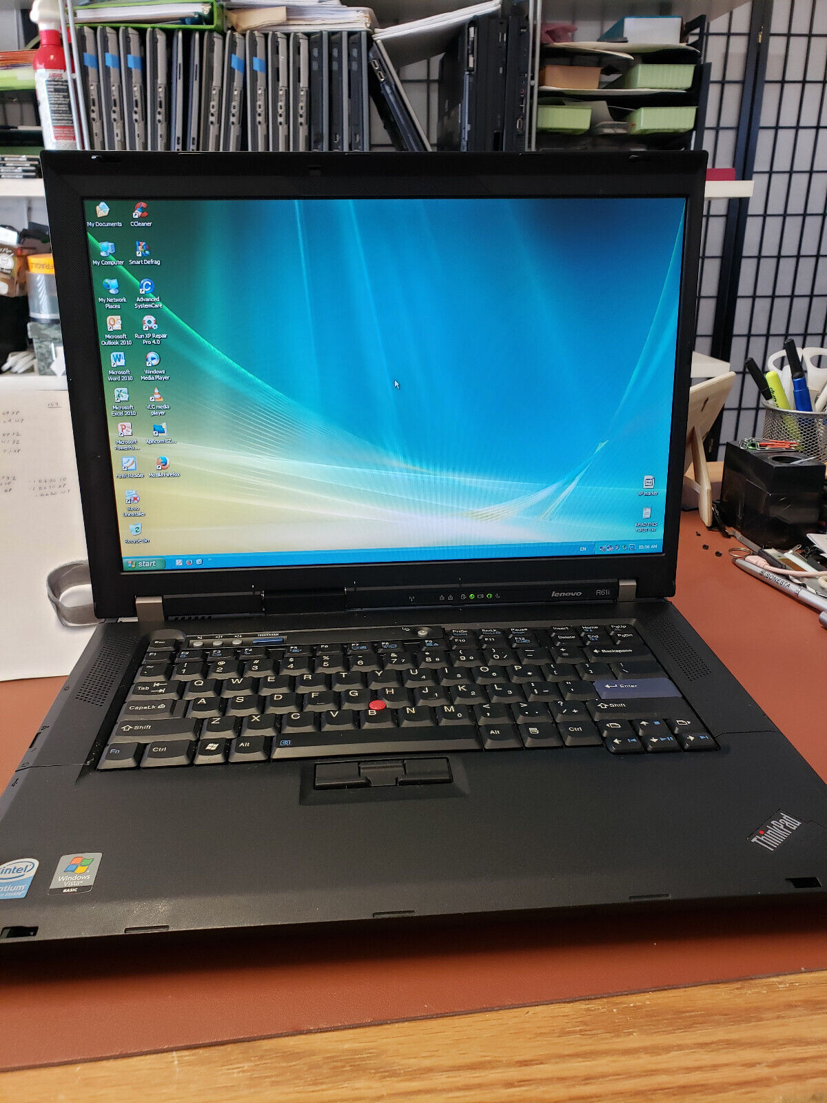 Dual Boot Lenovo Thinkpad R61i Laptop 3GB Windows 7 & XP Office2010  GdBat 1