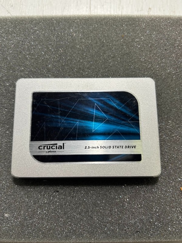 CRUCIAL CT250MX500SSD1 250GB SSD