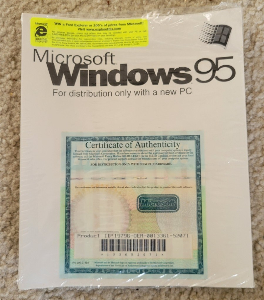 Windows 95 Manual, Certificate Of Authenticity, 29 Floppies - Vintage