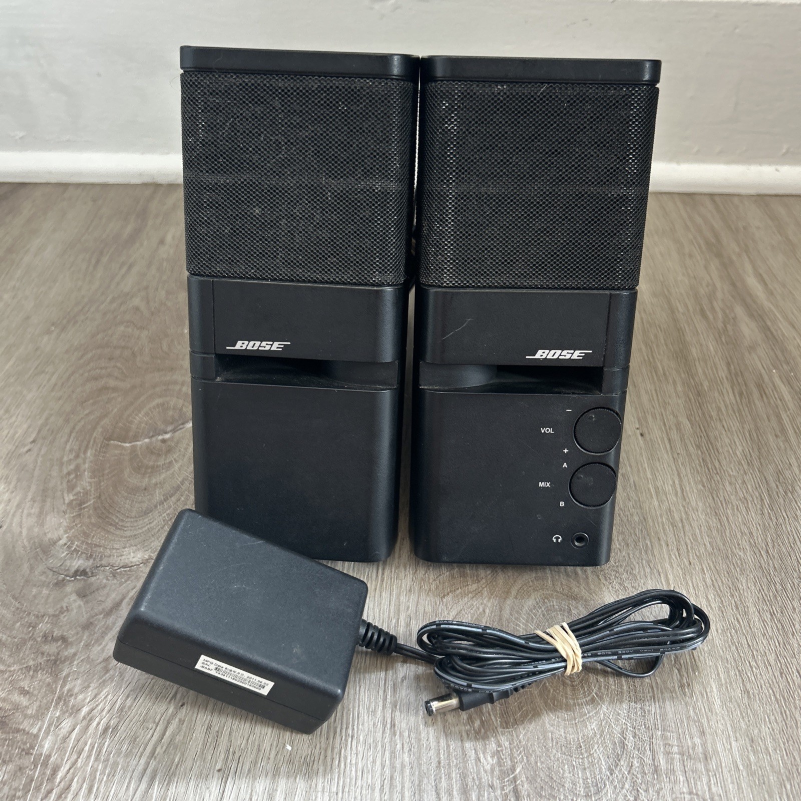 Bose MediaMate PC Computer Speakers w/ AC Power Adapter Black Works Sounds Great