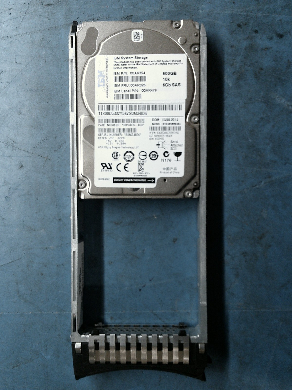 IBM FRU 00AR325 600GB 2.5 Inch 10K RPM 6Gb ST600MM0006 HDD Internal Hard Drive