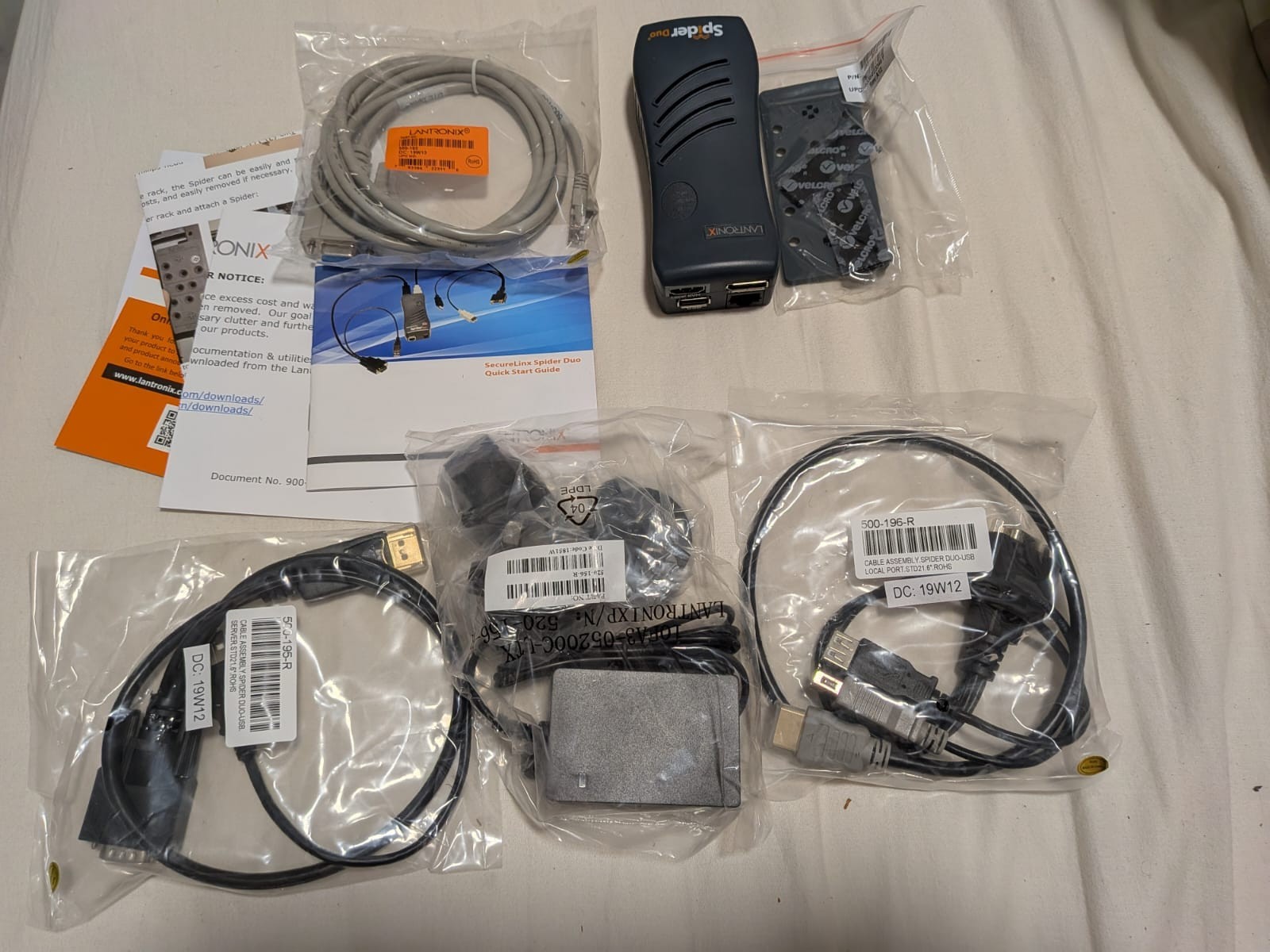 Lantronix SpiderDuo SLSLP400USB-01 KVM-over-IP USB Remote Management Switch