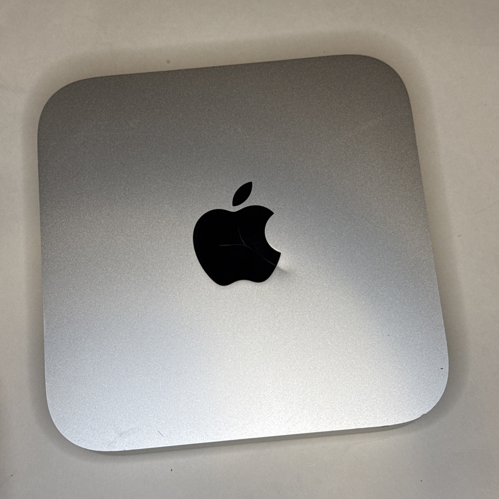Apple A1347 Mac Mini Core i5-4278U 2.6GHz 8GB RAM 1TB HDD Mac Cracked