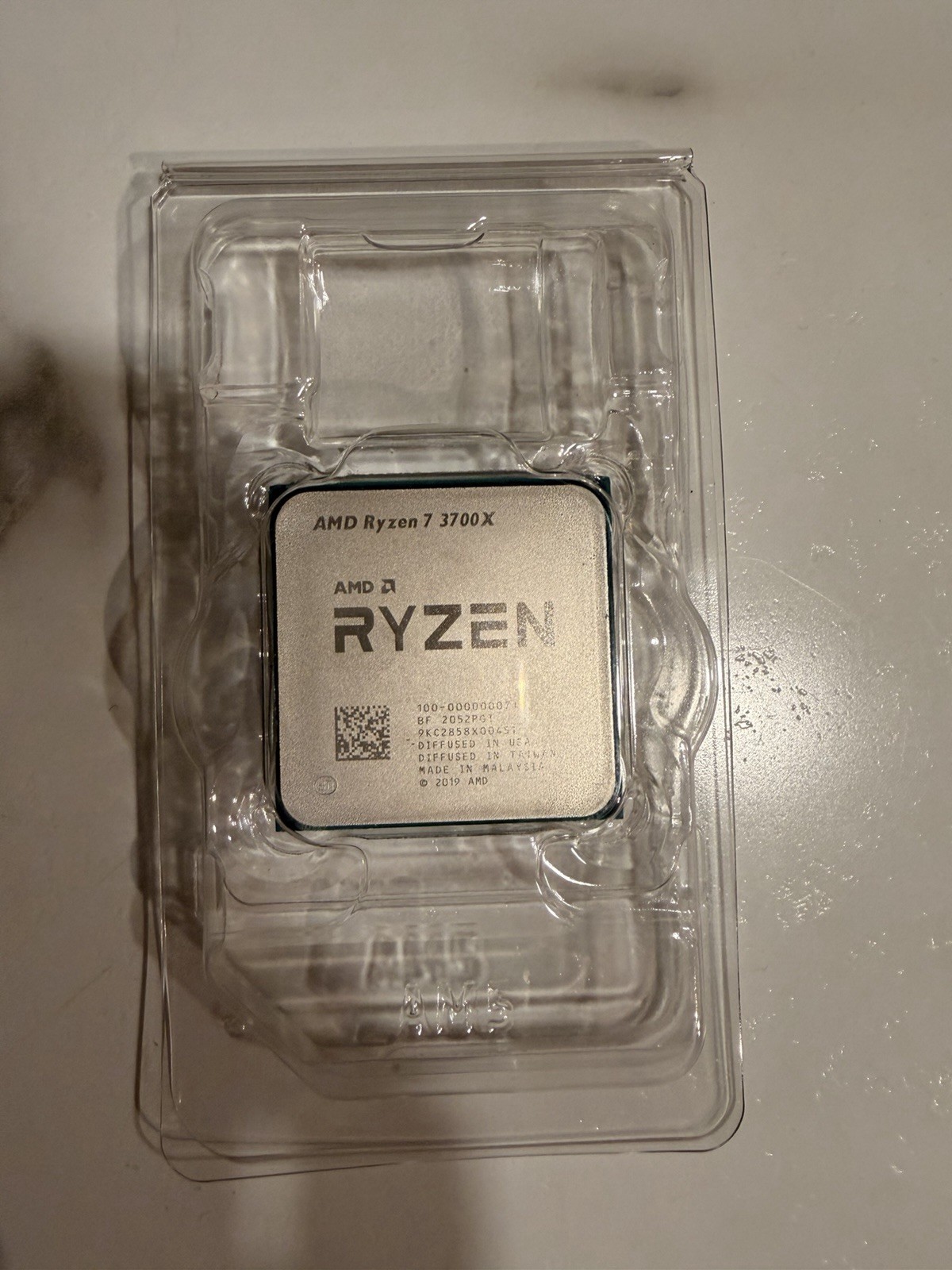AMD Ryzen 7 3700X 8-Core 16-Thread 3.6GHz Socket AM4 PCIe 4.0 Processor Black