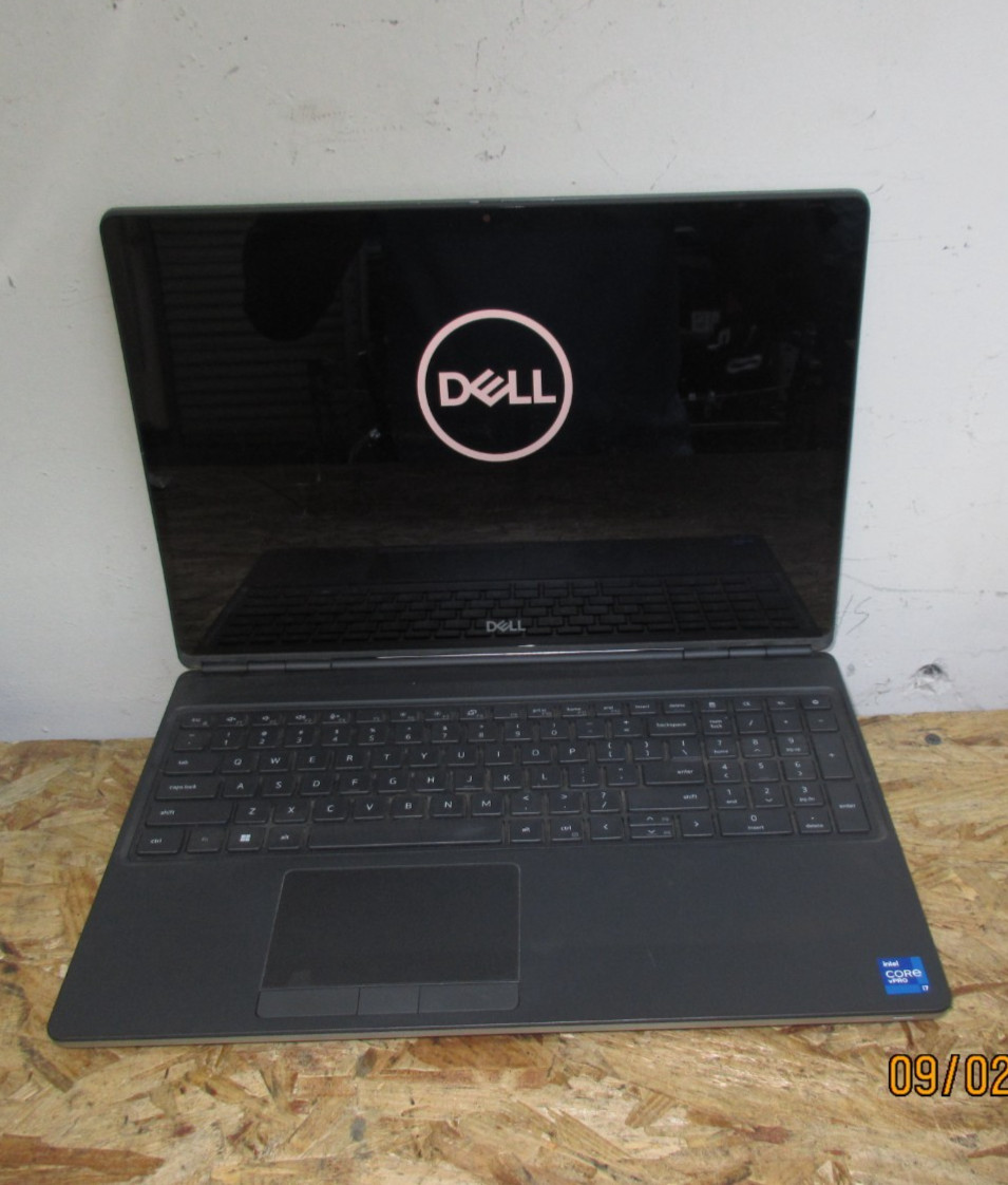 Dell Precision 7560 15.6" Core i7-11TH @ 2.5GHz 16GB 512GB SSD W11P NO BATTERY.