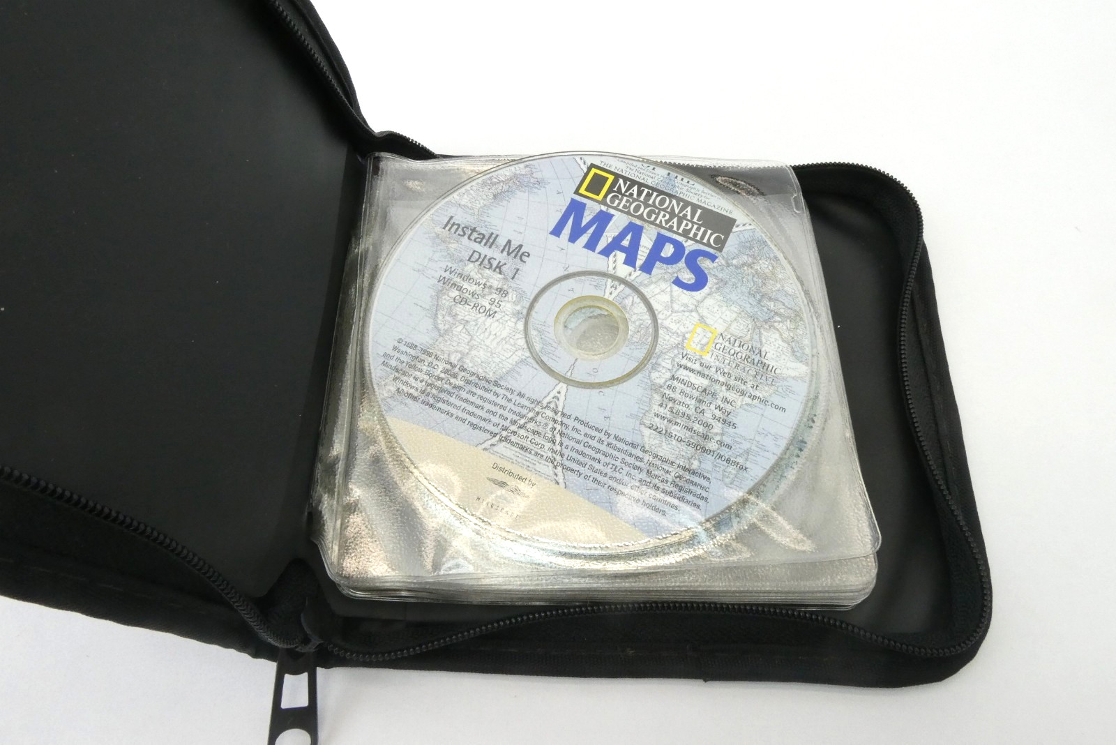 National Geographic Maps Discs 1-8 Windows 95 98 CD-ROM Set w/ Storage Case