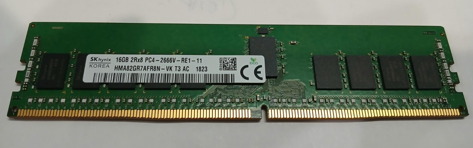 HYNIX 16GB (1X16GB) 2RX8 PC4-2666V HMA82GR7AFR8N-VK  DDR4 RDIMM server memory