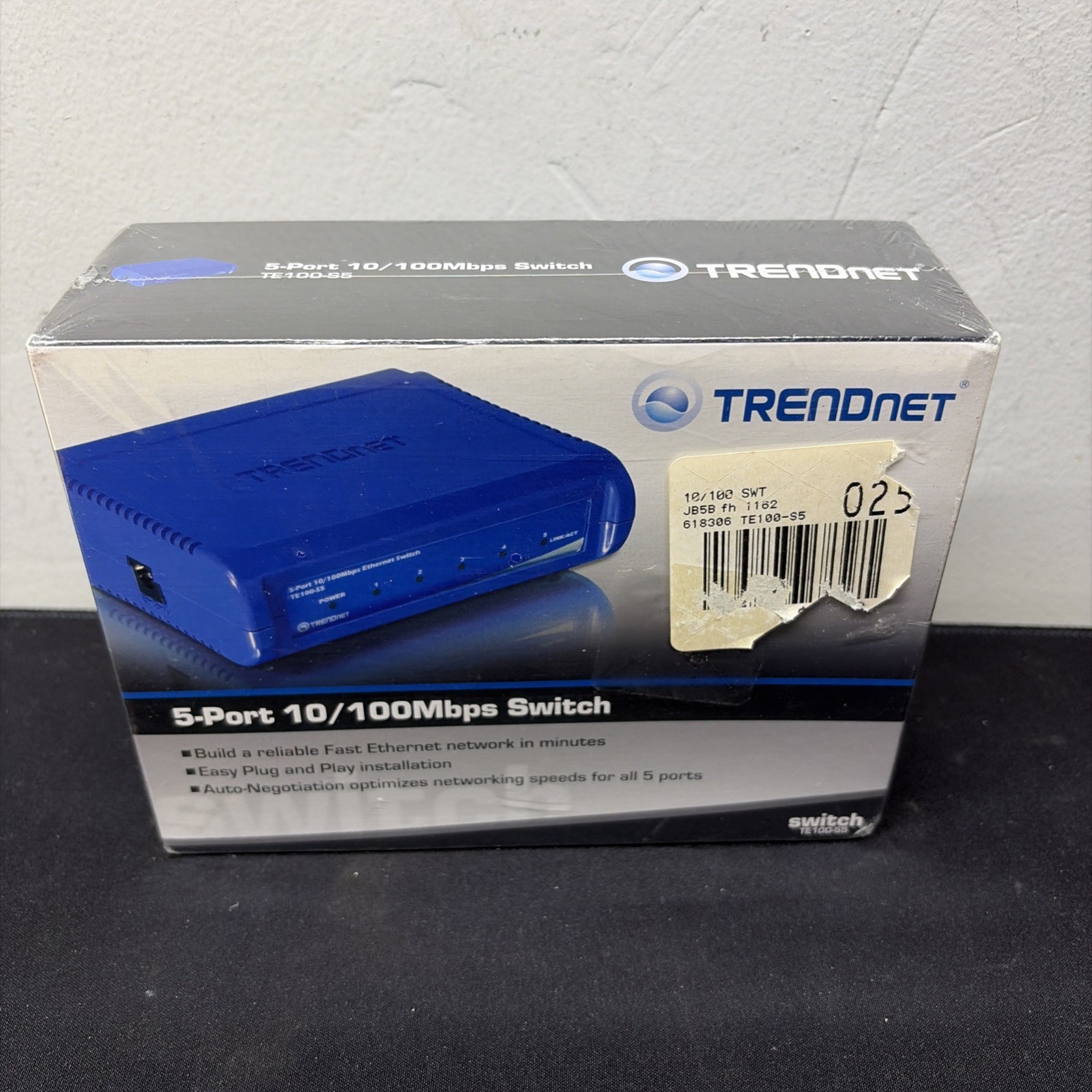 TRENDnet 5-Port 10/100Mbps Ethernet Network Switch TE100-S5 Auto-MDIX PC/Mac NEW