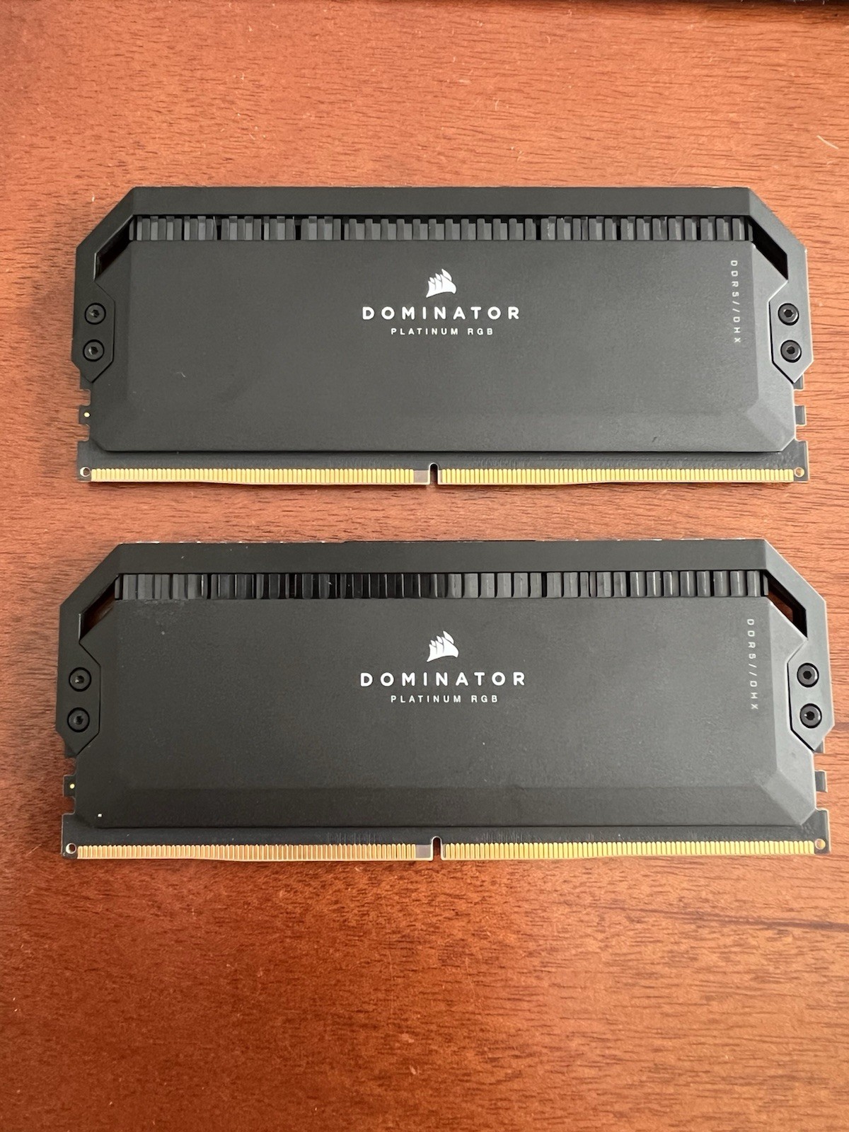 Corsair Dominator Platinum 2x16 32GB RGB CMT32GX6M2X6200C36