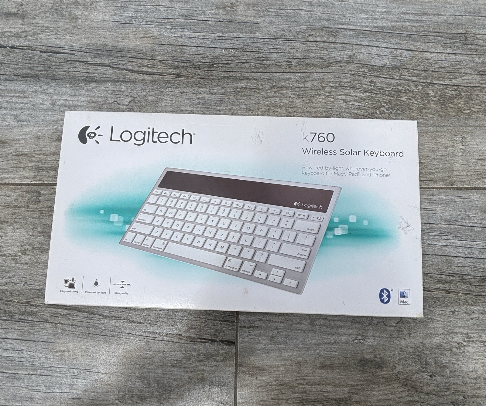 Logitech K760 Bluetooth Keyboard Solar-Powered, Wireless