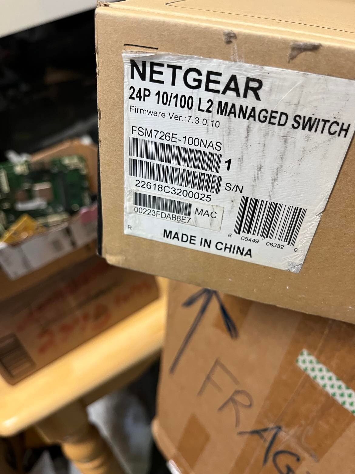 FSM726E NetGear ProSafe 24 Port 10/100Mbps Layer 2 Managed Switch Gigabyte ports