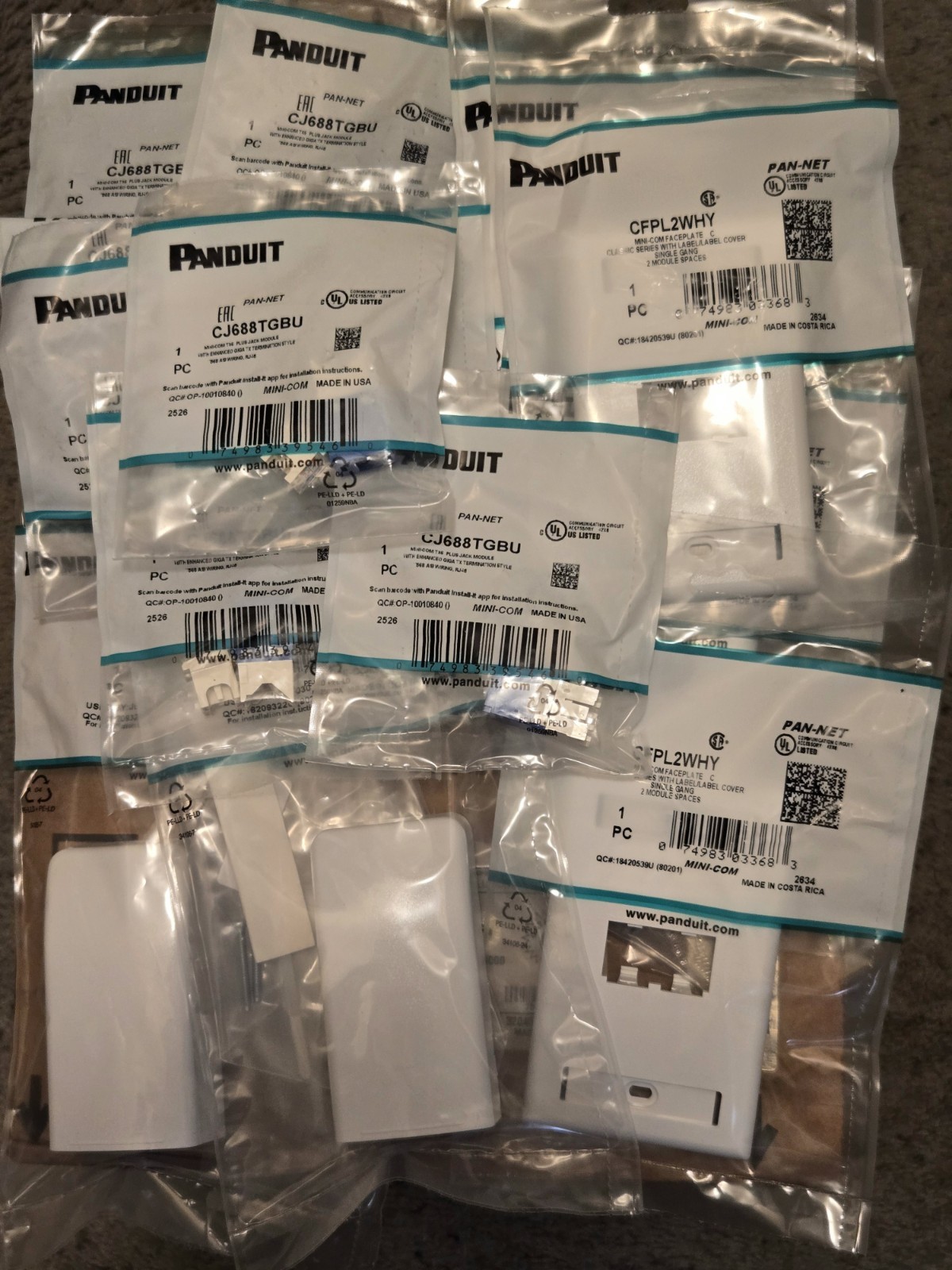 CommScope Systimax 1071E Cat6 Riser 1000ft Ethernet Cable + 8 Panduit Jacks Kit