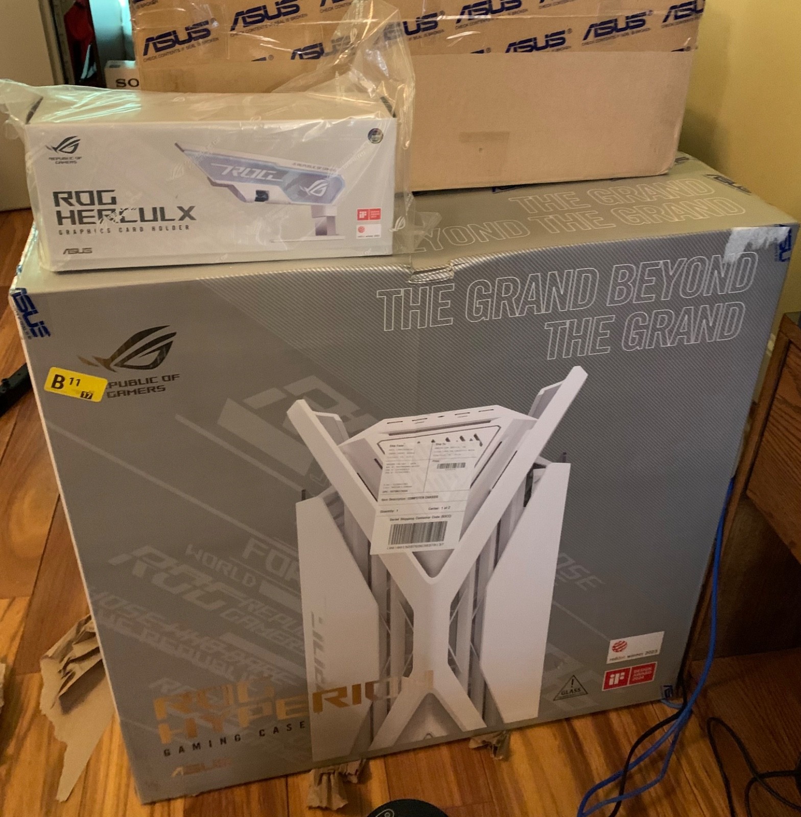 GR 701/WT/PWM FAN Hyperion Case 👌  Model XH01 ROG HERCULX  Graphics Card Holder