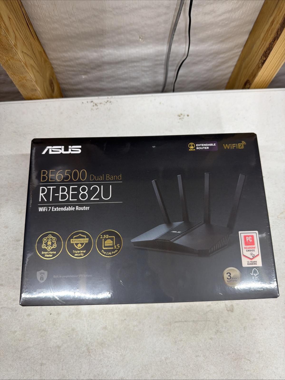 ASUS - RT-BE82U BE6500 Dual-Band Wi-Fi 7 Router - Black
