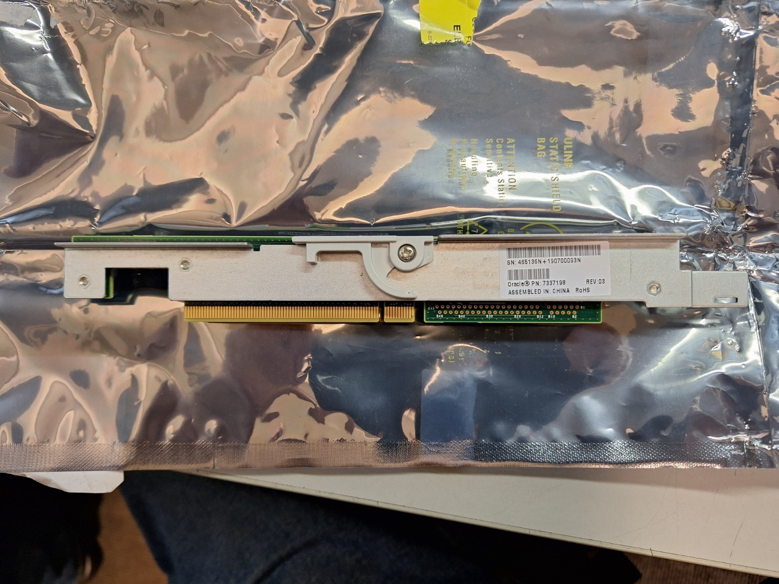 Sun Oracle Riser Card 2 x PCIe x8 Slots for X7-2, X8-2 7331100 7337198