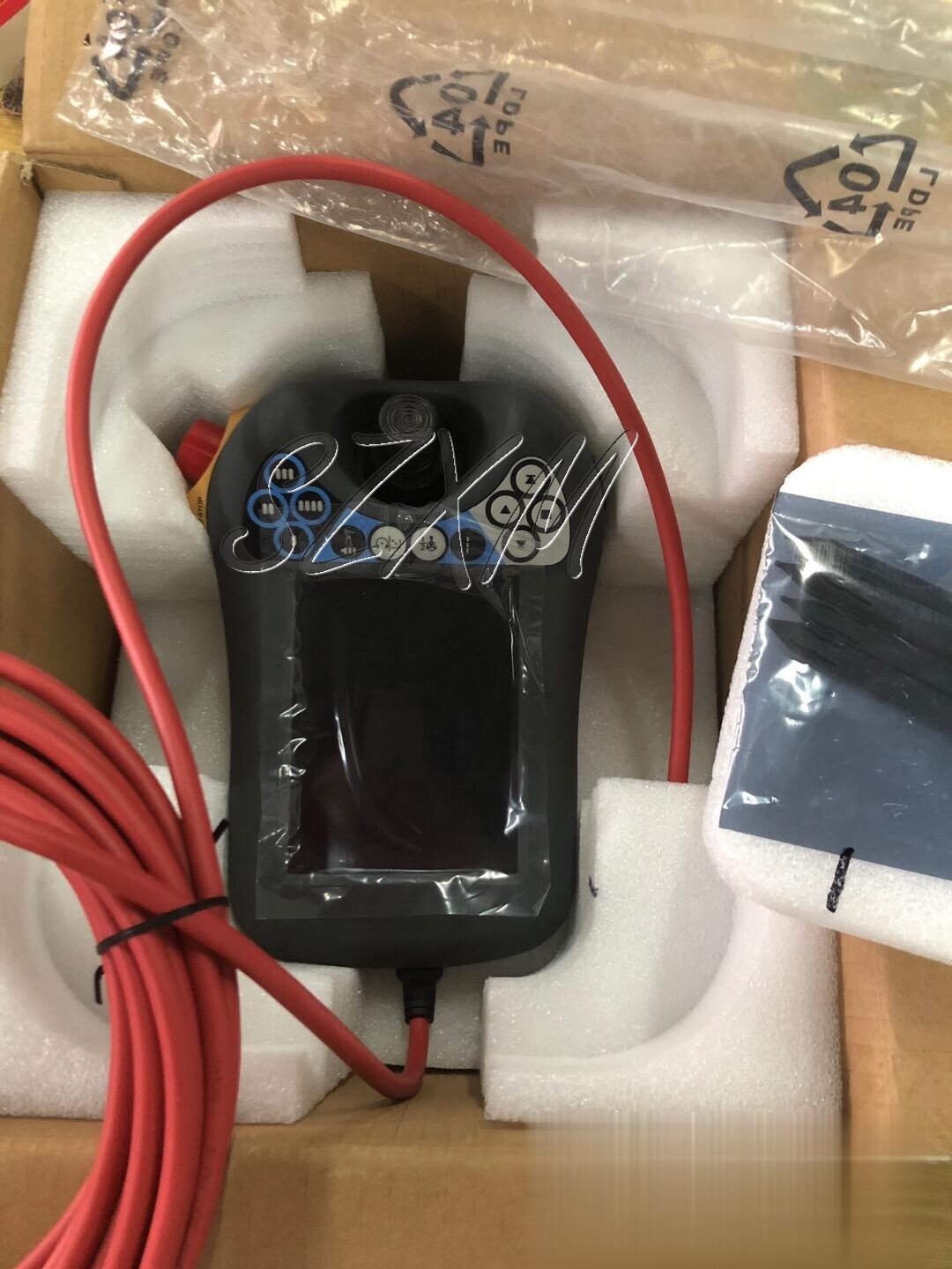1PCS  DSQC679 3HAC028357-001 ABB robot teach pendant new via FedEx or DHL