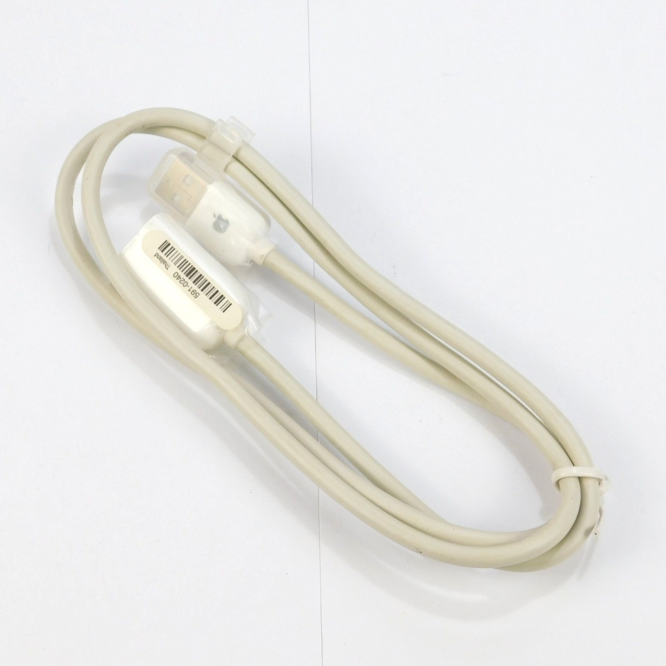 Genuine Apple 591-0240 USB Keyboard Extension Cable 3ft New Unused OEM