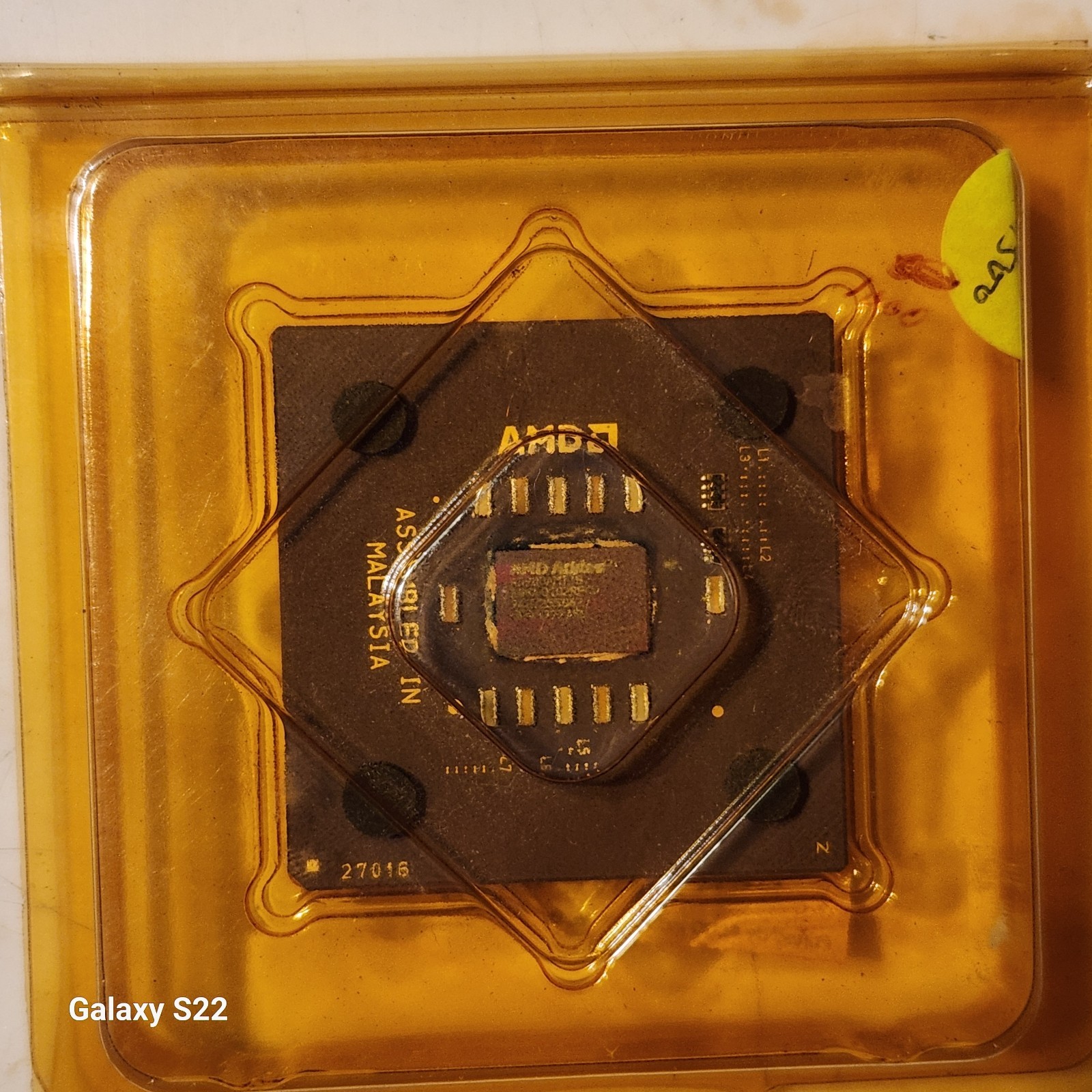 AMD Athlon 900MHz A06900AMT3B NOS Factory Clamshell