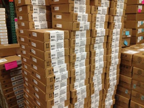 726903-B21 750051-001 HPE Smart Array P841/4GB FBWC 12GB 4P SAS Ctrl HP RENEW**　