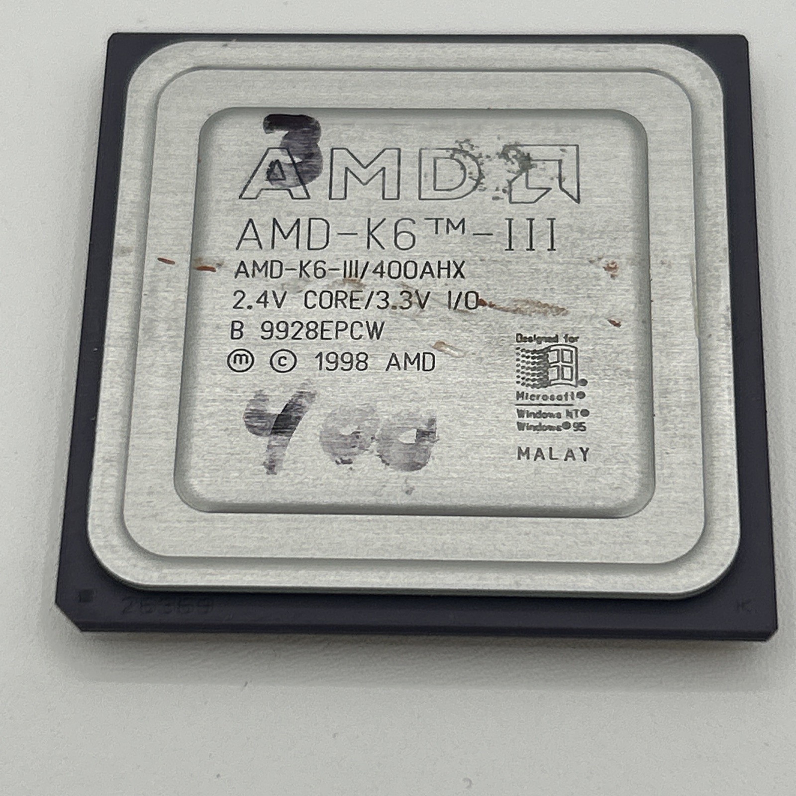 AMD K6-III 400AHX 400MHz Super Socket 7 CPU 2.4v Core 3.3v I/O 1998