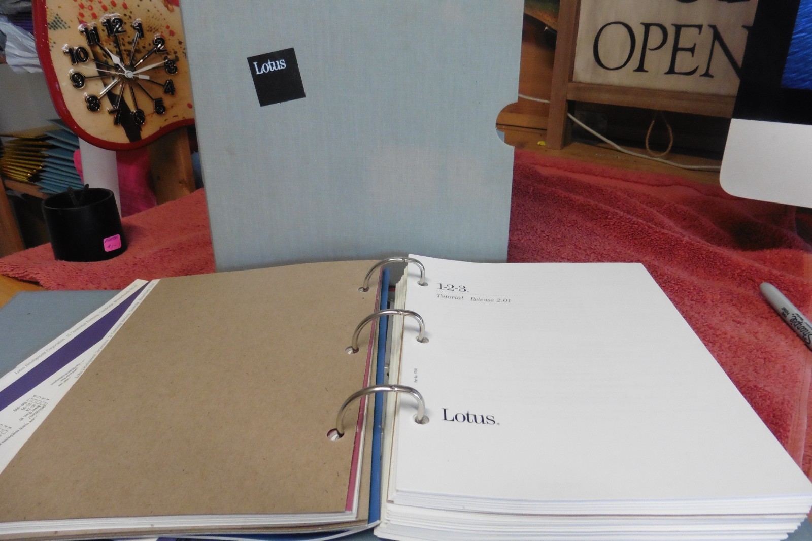 VTG IBM LOTUS 123 1-2-3 Software 2.01 Manual Reference 1986 NO DISK