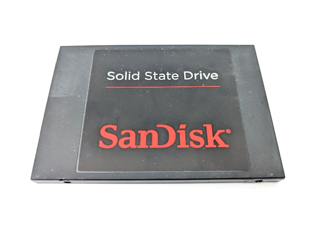 SanDisk SDSSDP-128G-G25 SSD 2.5" 128GB Solid State Drive Storage Sata 6G/S