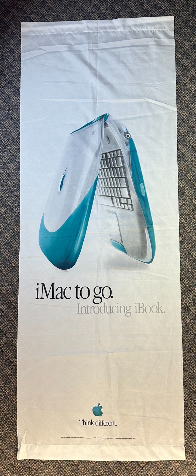 VERY RARE _ FABRIC BANNER _ BLUE iBOOK _ APPLE COMPUTER _ Think different 1999