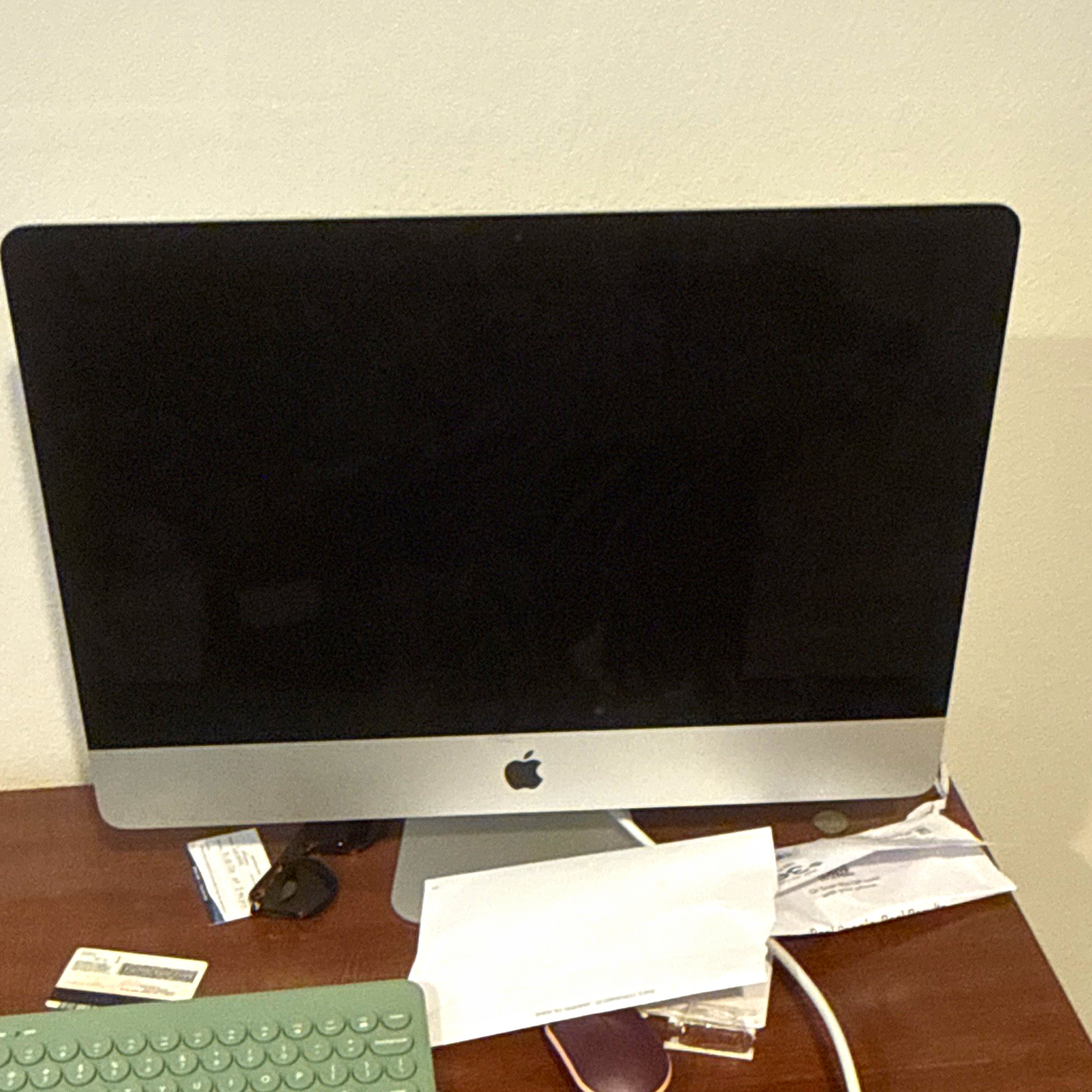 Apple iMac Series All-in-One Desktop Computer, Silver