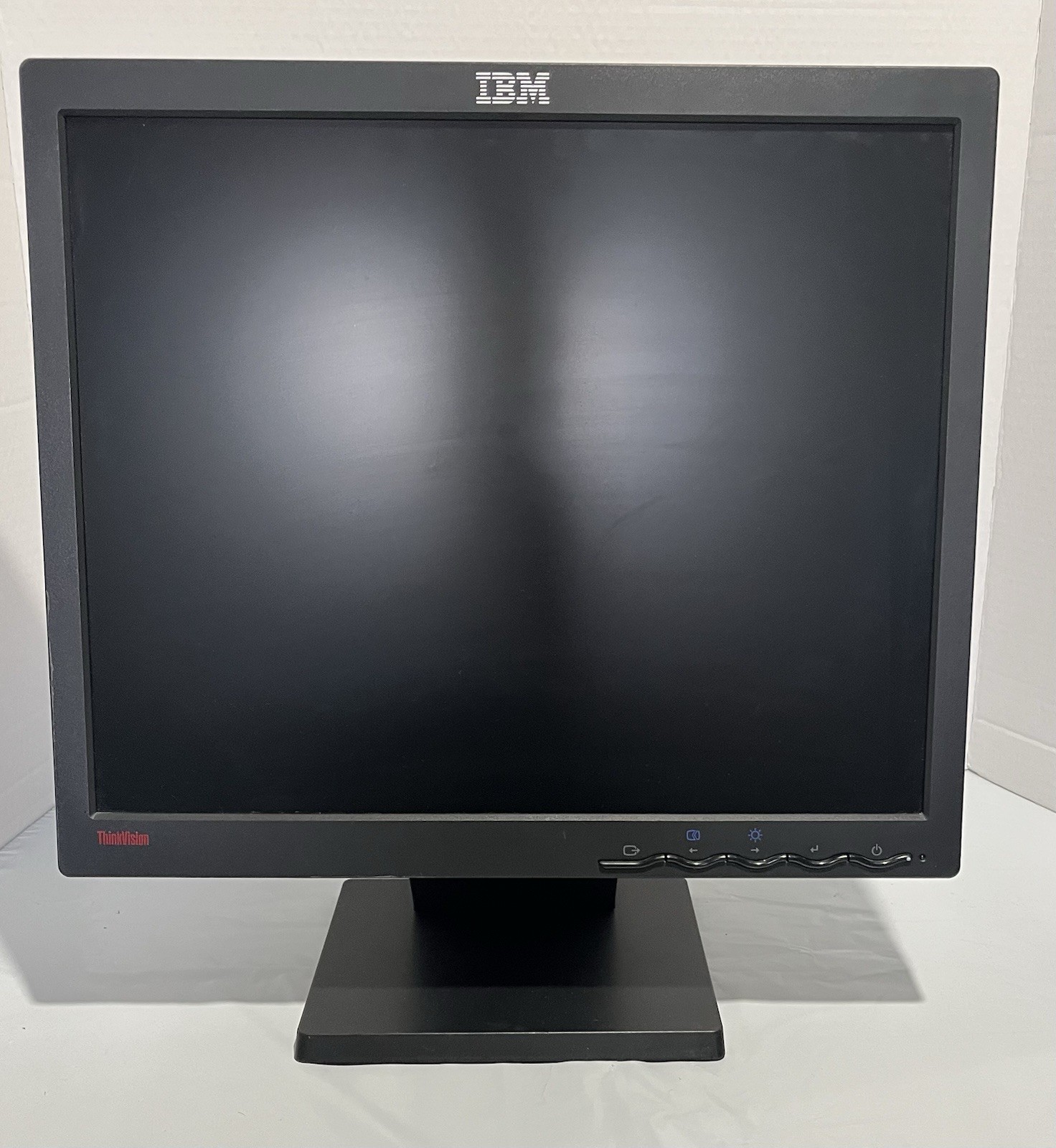 2006 IBM Thinkvision 9417-AC1 17" Monitor Retro Gaming 1280 x 1024