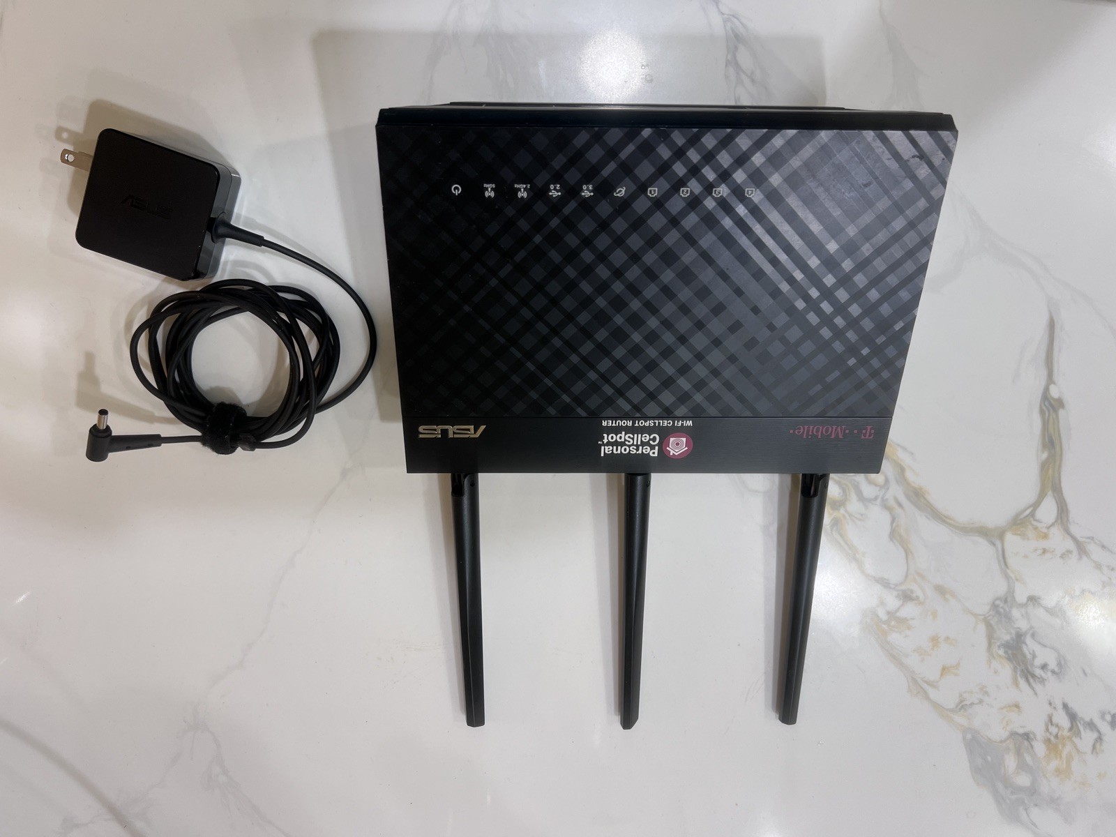 ASUS RT-AC68U Dual-Band Gigabit Routers (Originally T-Mobile TM-AC1900)