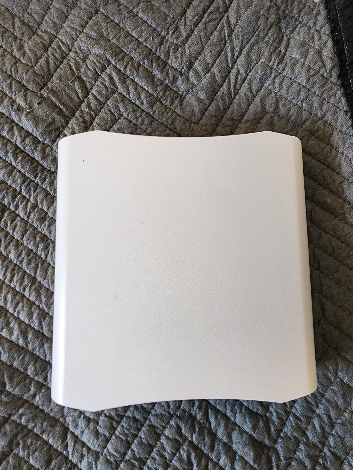Ruckus Wireless ZoneFlex R710 Dual Band Access Point 901-R710-US00with AC