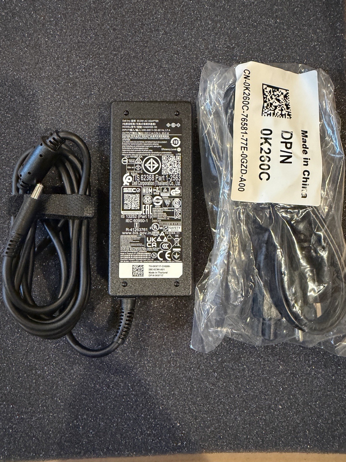AC Adapter Dell K971T 65W 19.5V 3.34A Laptop AC Adapter 4.5mm Barrel HA65NS5-00