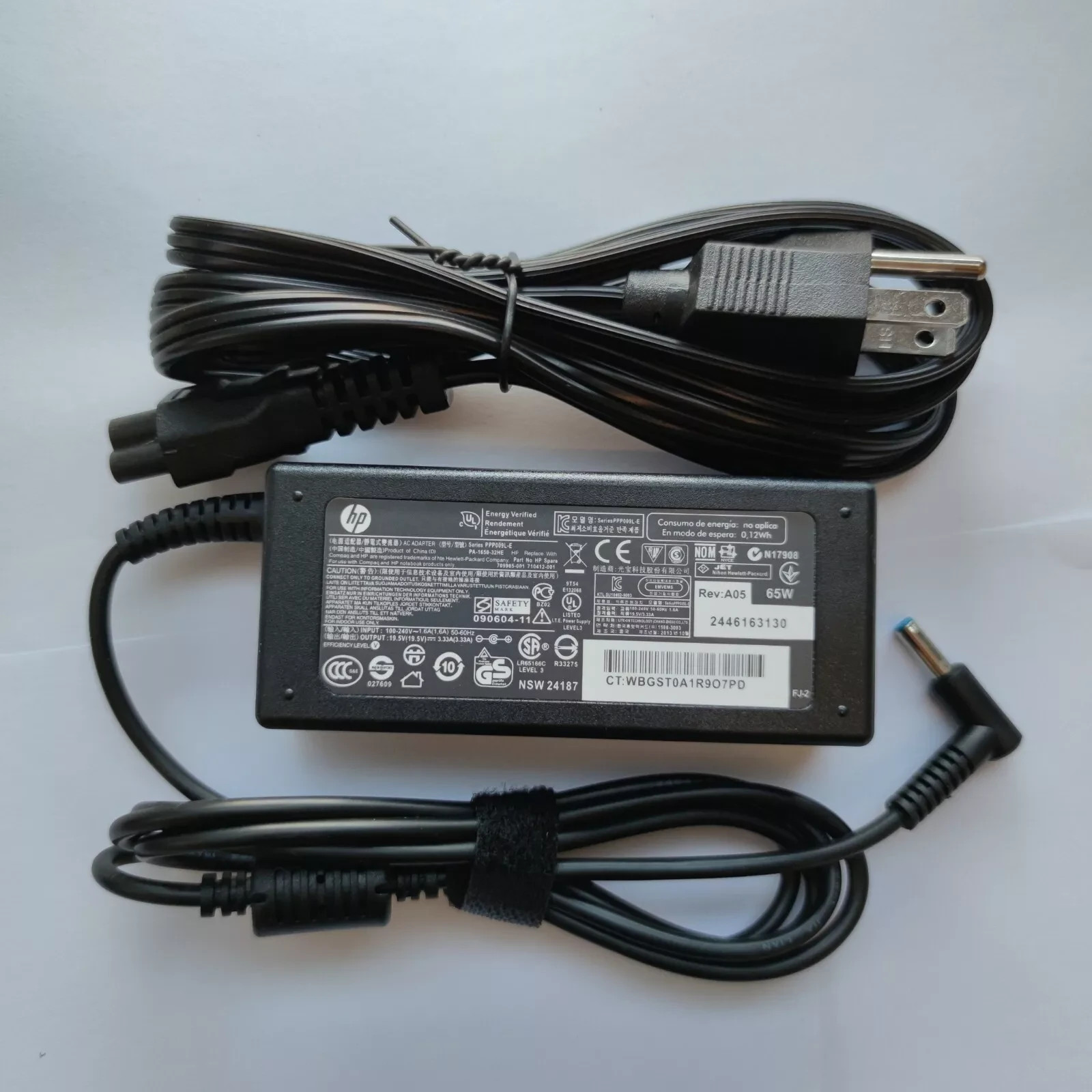 Genuine NEW 65W HP AC Adapter Charger blue tip 19.5V 3.33A Pavilion 710412-001