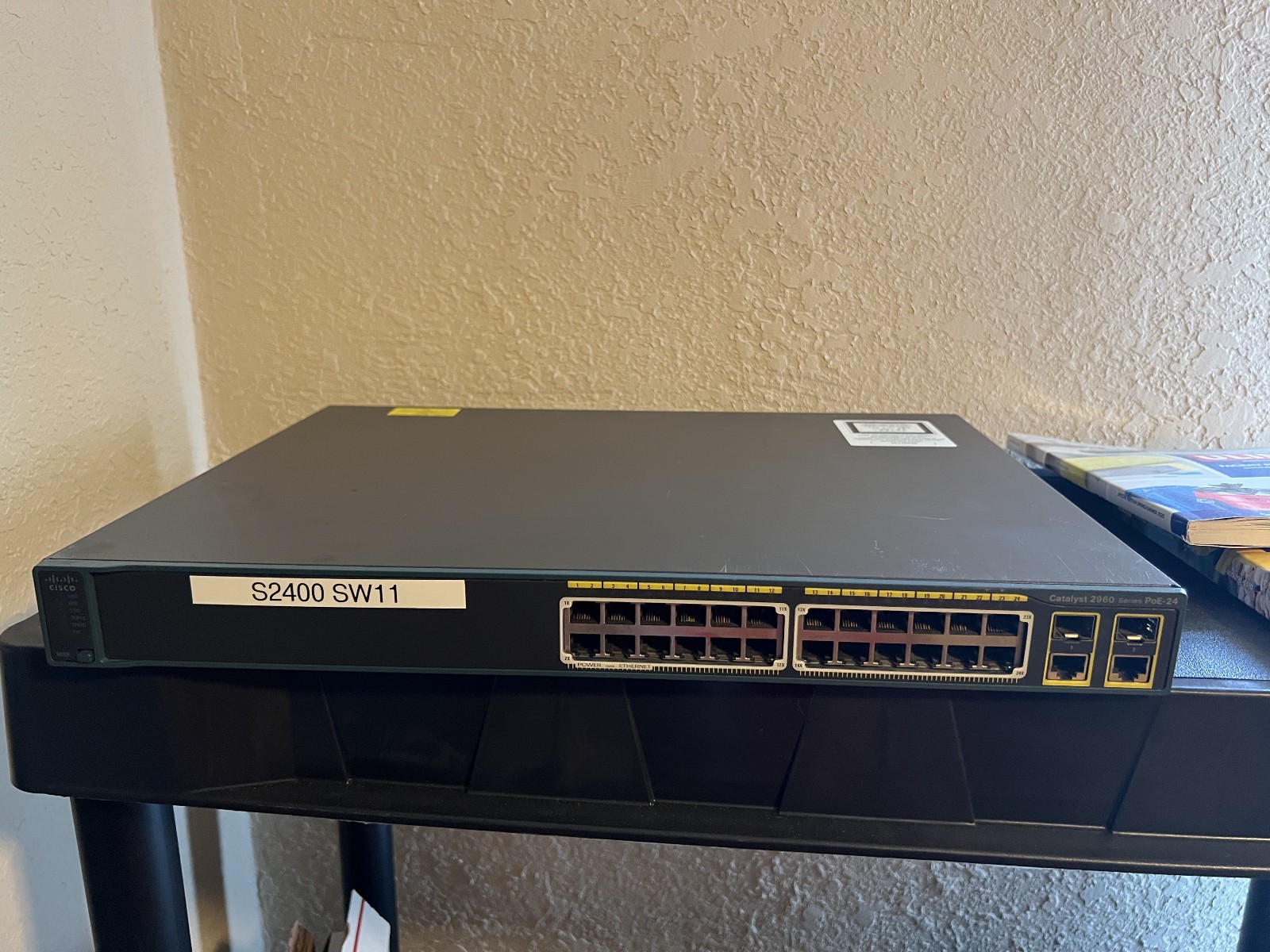 Cisco WS-C2960-24TT-L 24-Port 10/100 Switch 2x Gig Uplink Used + Power Cord