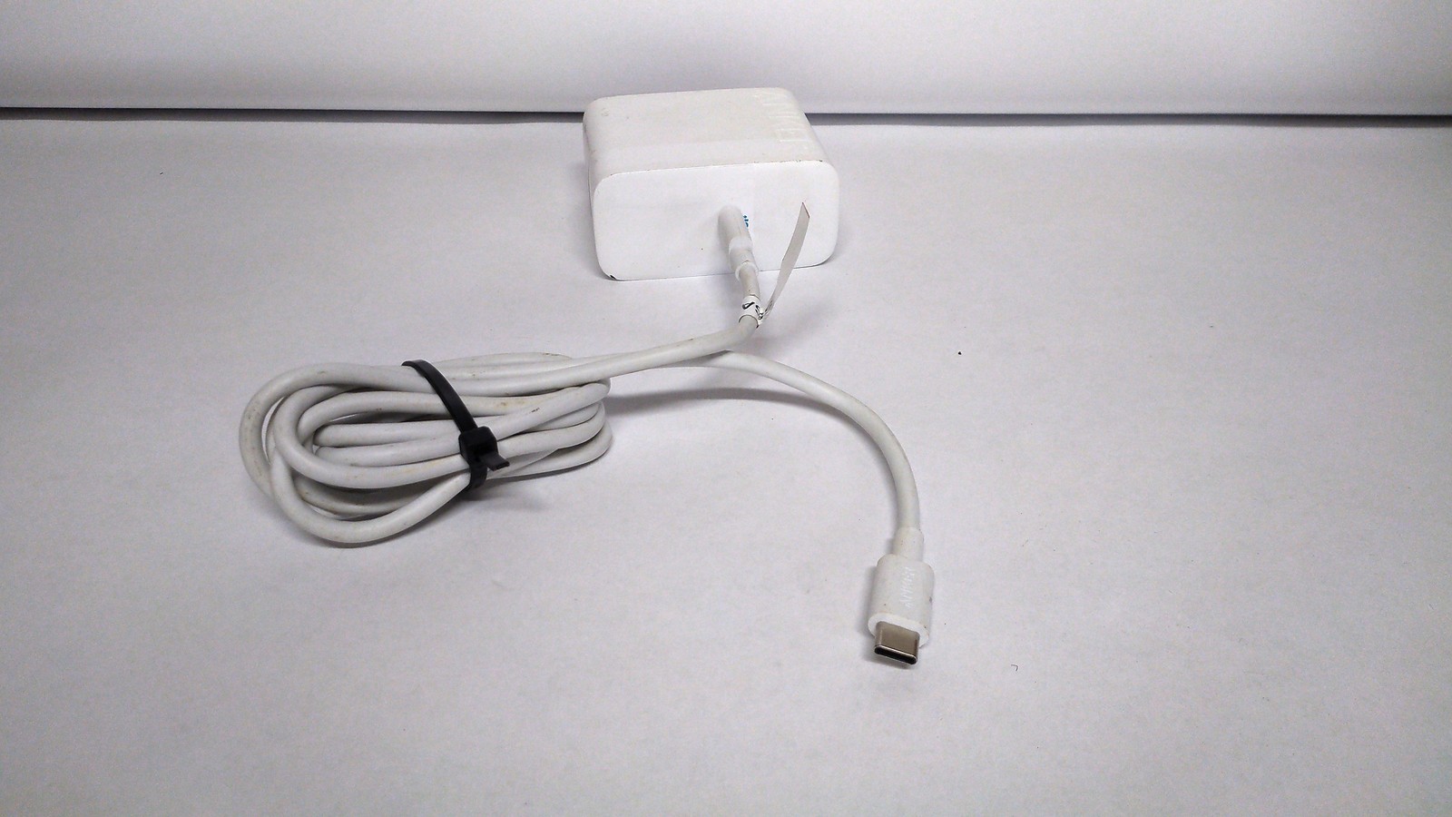 Anker MacBook Charger, Compact and Foldable 100W USB C Charger A2672 White