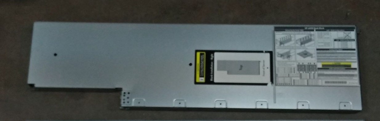 HP S6500 Proliant Blank kit RIGHT 688930-B21 631466-002 622372-B21 Half Width