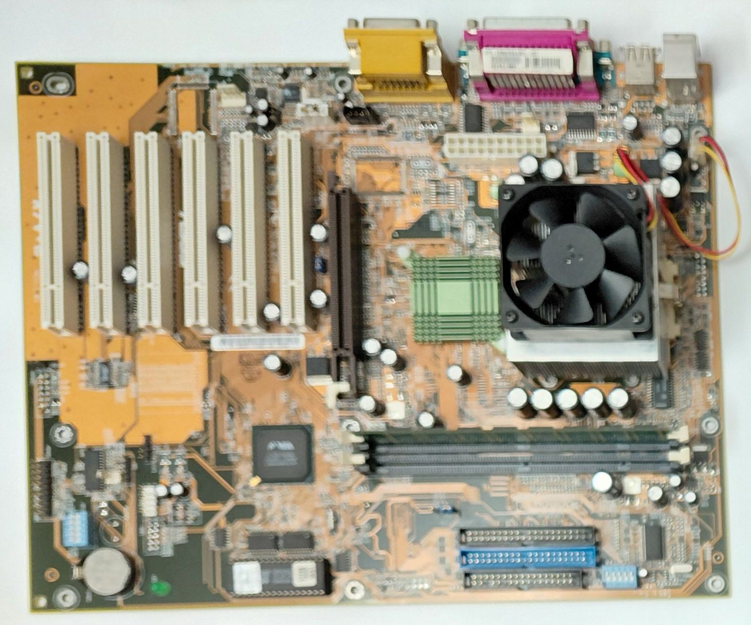 ASUS A7V-E Socket A AGP Retro Motherboard + AMD Athlon 900MHz + 256MB SD RAM