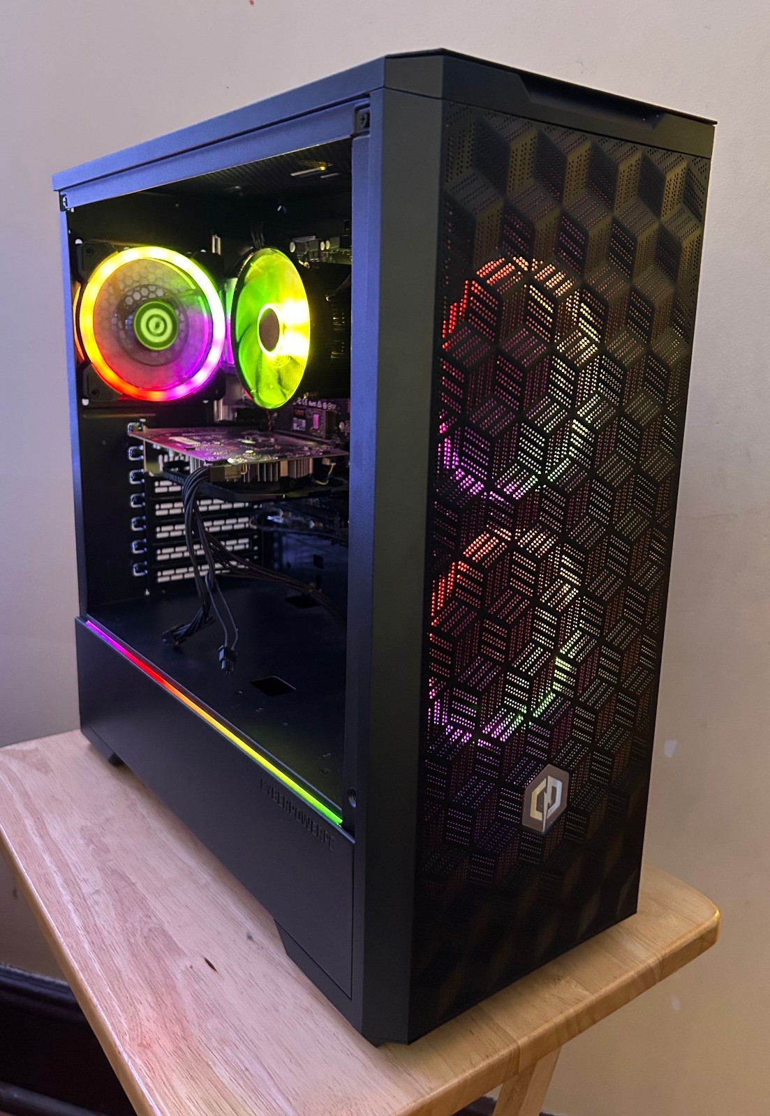 CyberPowerPC Gaming Desktop AMD Ryzen 3 4100 GTX 1650 8GB RAM 500GB SSD Win 11