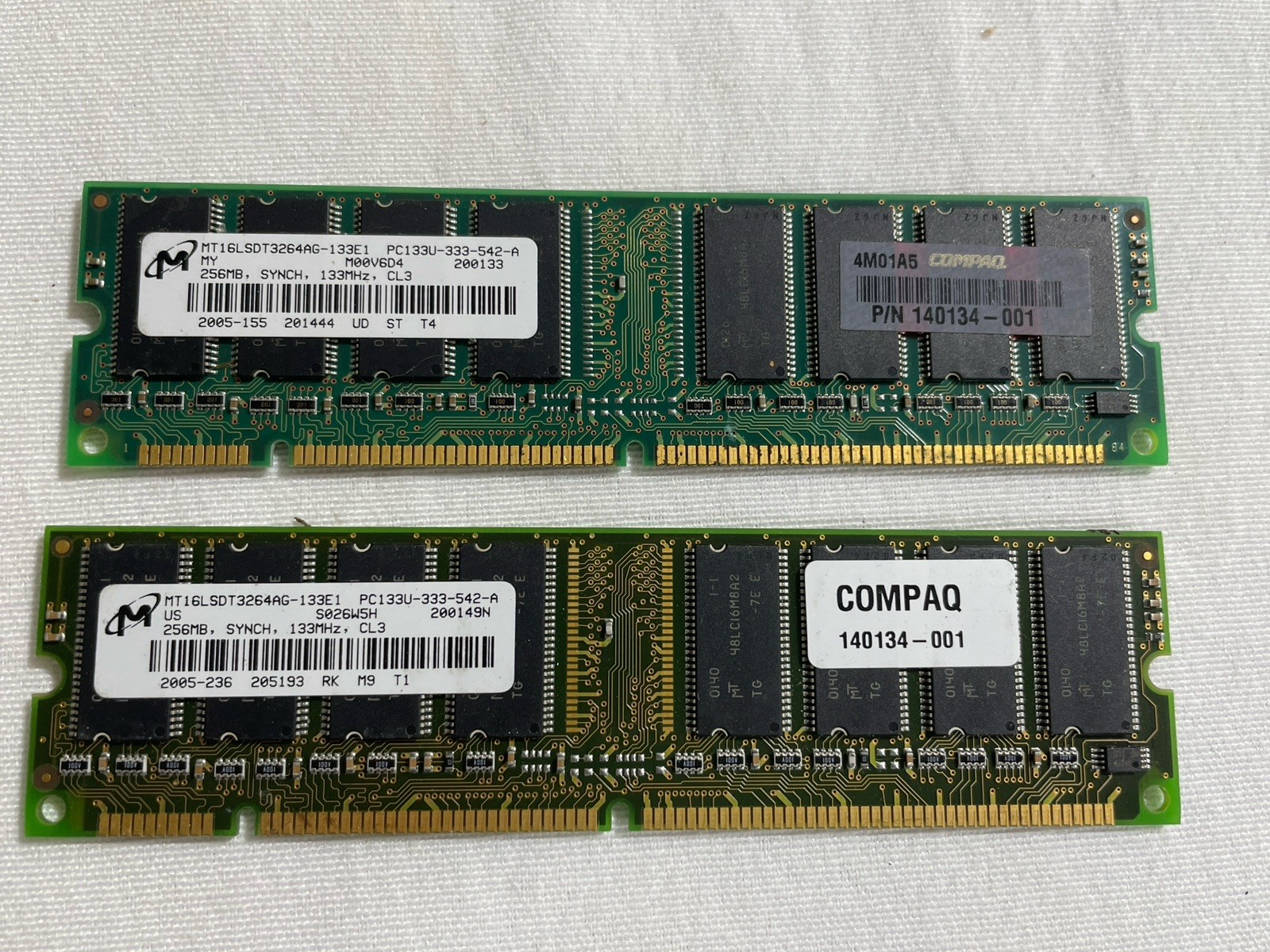 256MB Micron MT16LSDT3264AG-133E1 PC133 133MHz 168-Pin SDRAM Computer Memory RAM