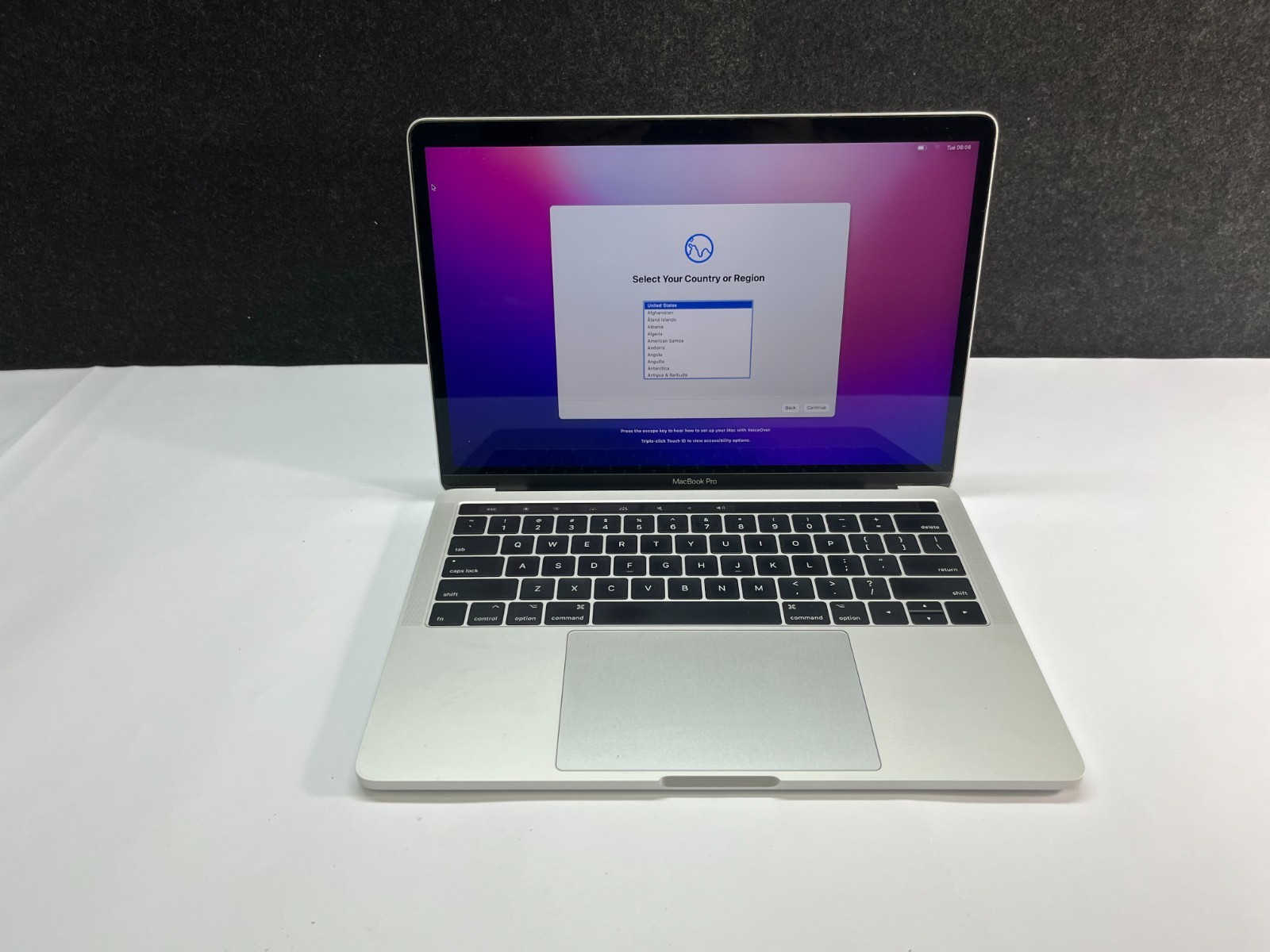 APPLE A1706 13" MACBOOK PRO 2017  i7 7567U 3.5 GHz 16GB 500GB SSD VENTURA