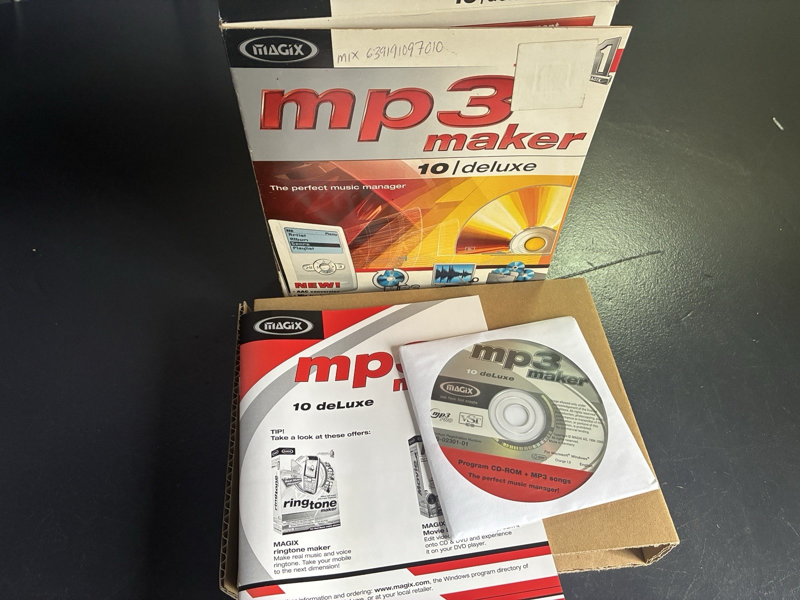 MAGIX MP3 Maker 10 Deluxe PC Windows CD Software Disc Manual Box
