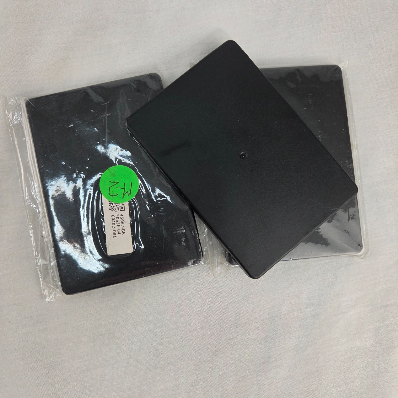 3 x M.2 to 2.5 in SATA Adapters
