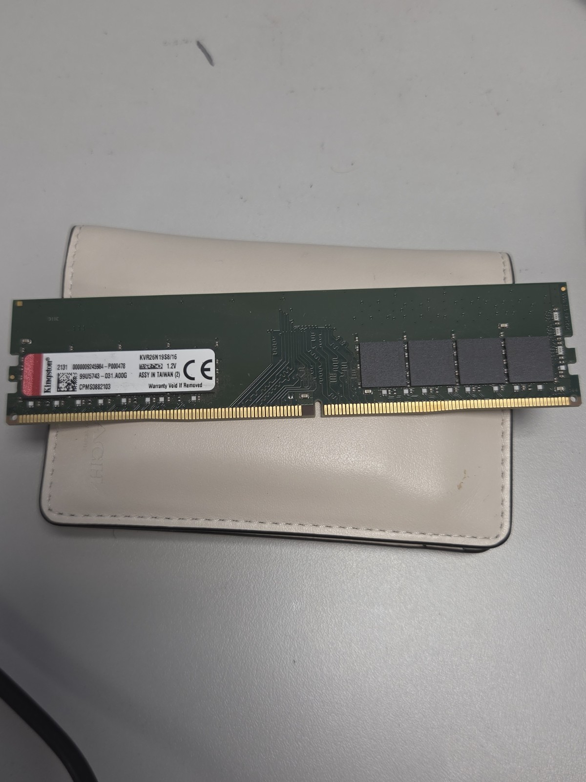 Kingston 16GB DDR4 2666 Desktop DIMM RAM 1Rx8 KVR26N19S8/16 by SAMSUNG IC 1.2v