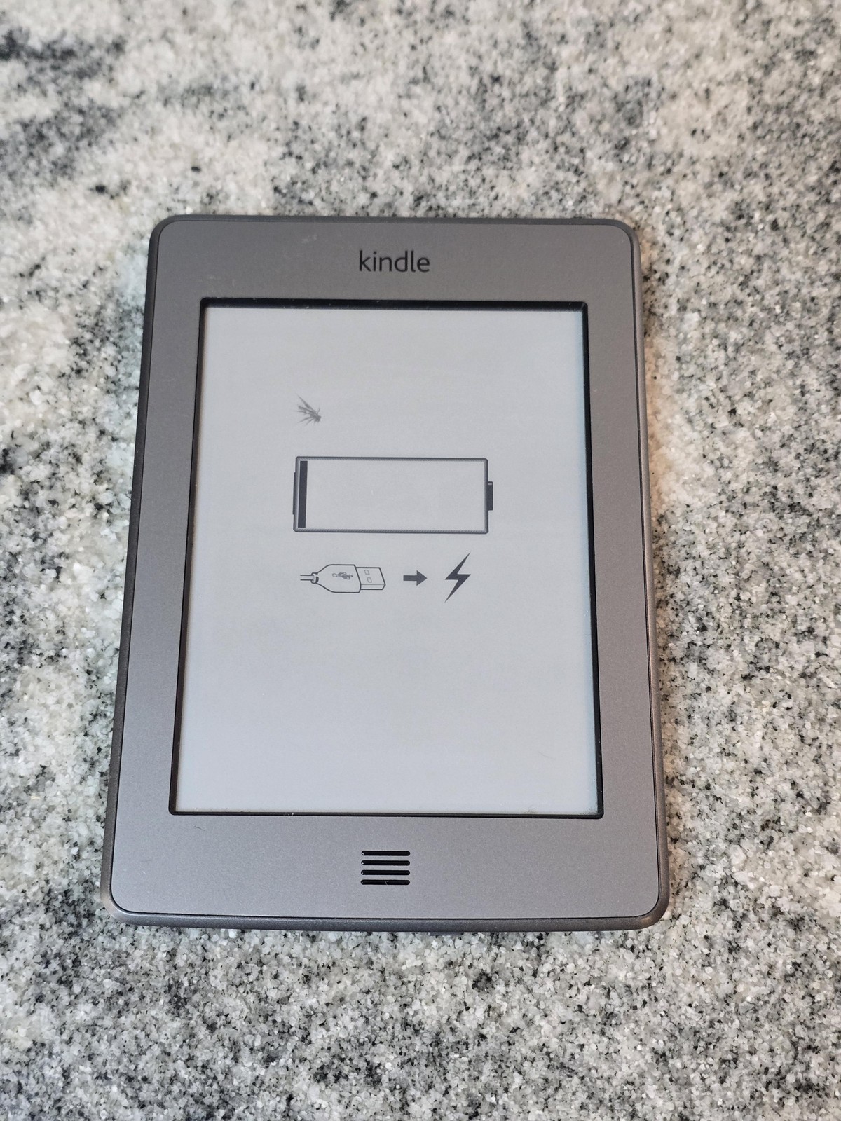Amazon Kindle Touch E-Reader Model D01200 Wi-Fi 6" Gray E Ink Display Untested