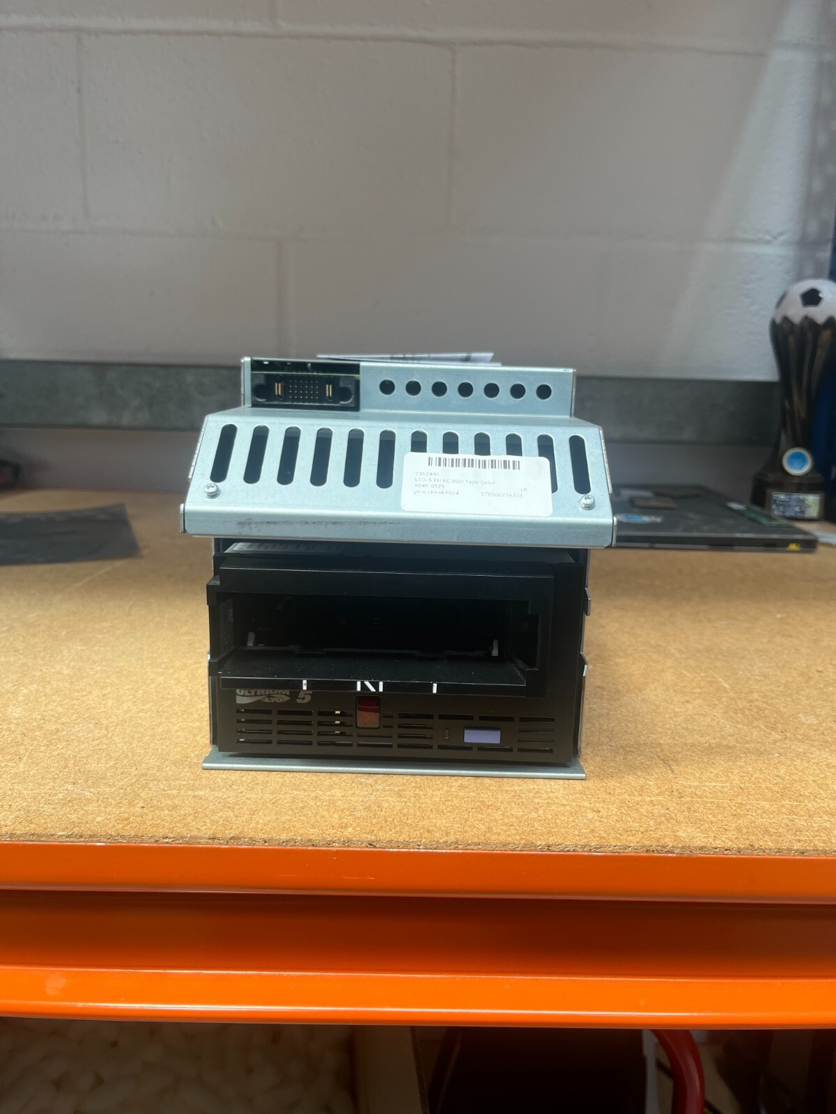 7053444  Oracle SL3000 LTO-5 FH FC 8Gb Tape Drive and Tray