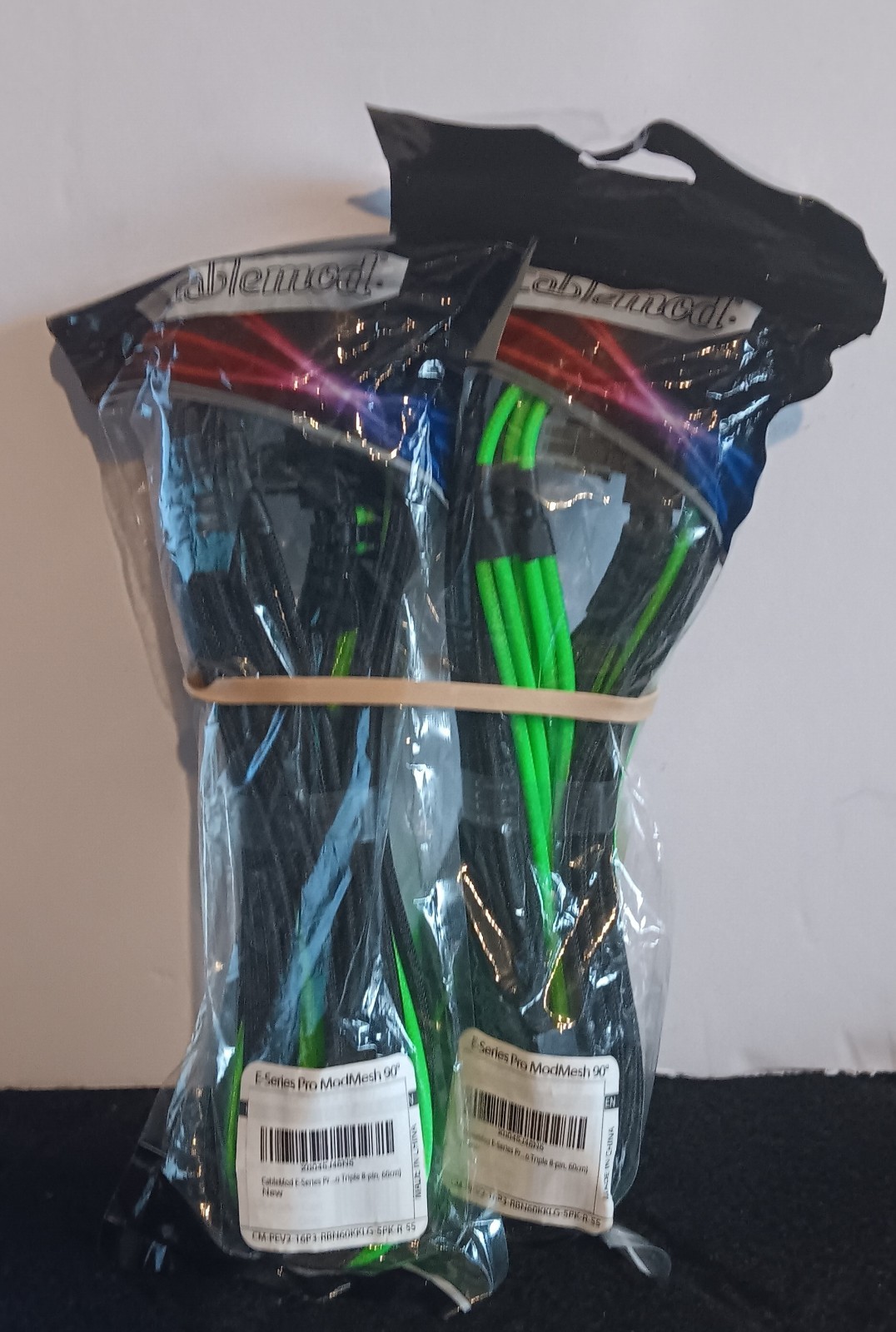 CableMod E-Series Modmesh (CM-PEV2-16P3-RAN60KKLG-5PK-R-SS)