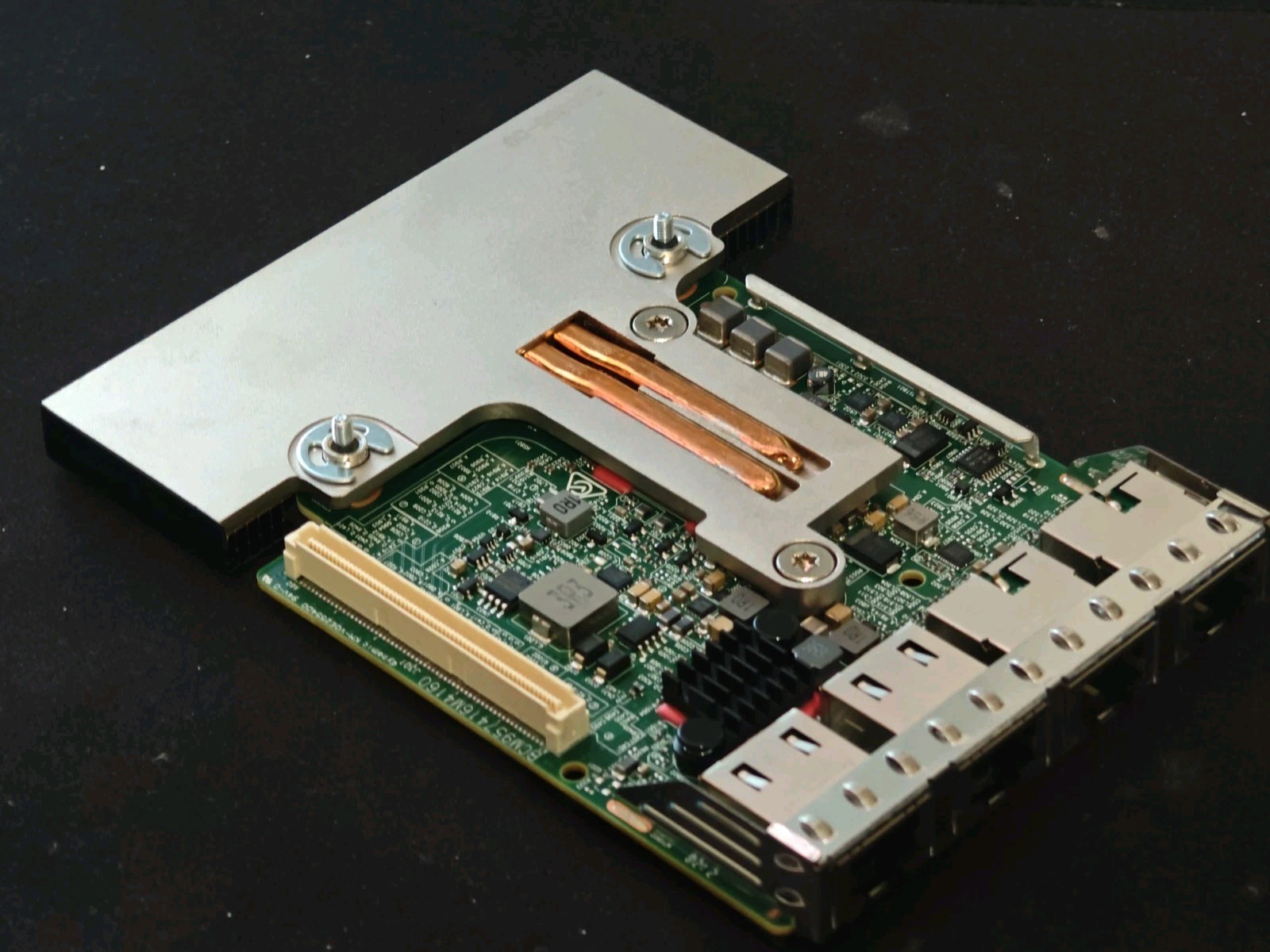 Dell Broadcom 57416 Quad Port 2x 10GB SFP 2x 1GB RJ-45 Daughter Card P/N: 0NP9WY