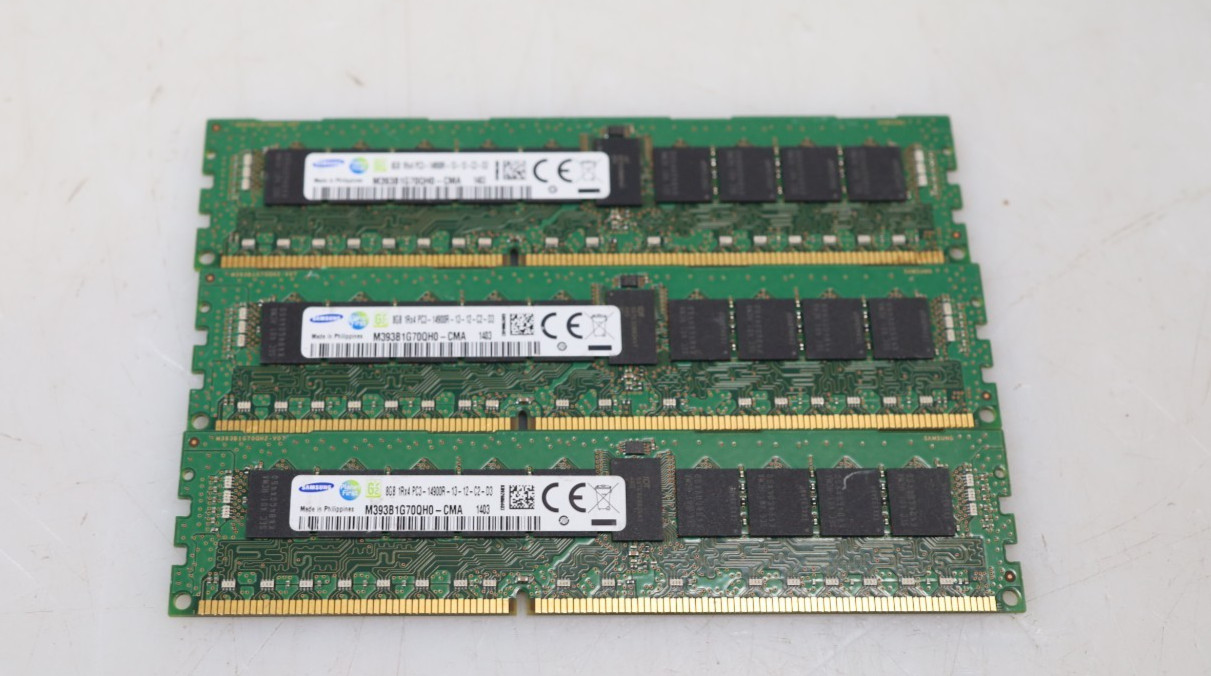 Lot 3x 8GB (24GB) Samsung M393B1G70QH0-CMA PC3-14900R DDR3 RDIMM Memory