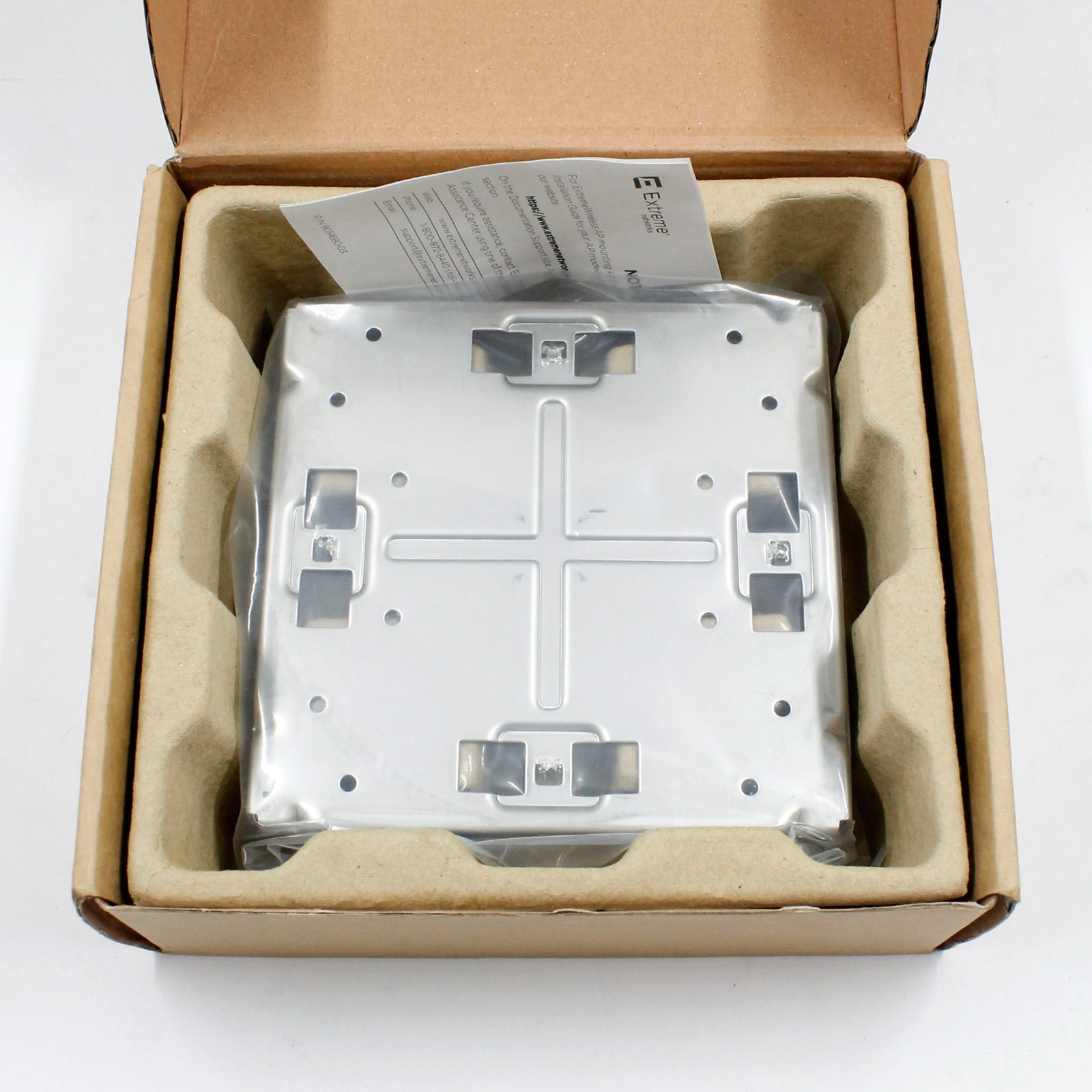 Extreme Networks WS-MBO-POLE01 Pole Mount