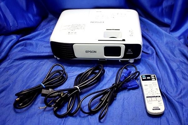 EPSON 3600 Lumen LCD Projector EB-U42 White AC100V Opeartion Confirmed